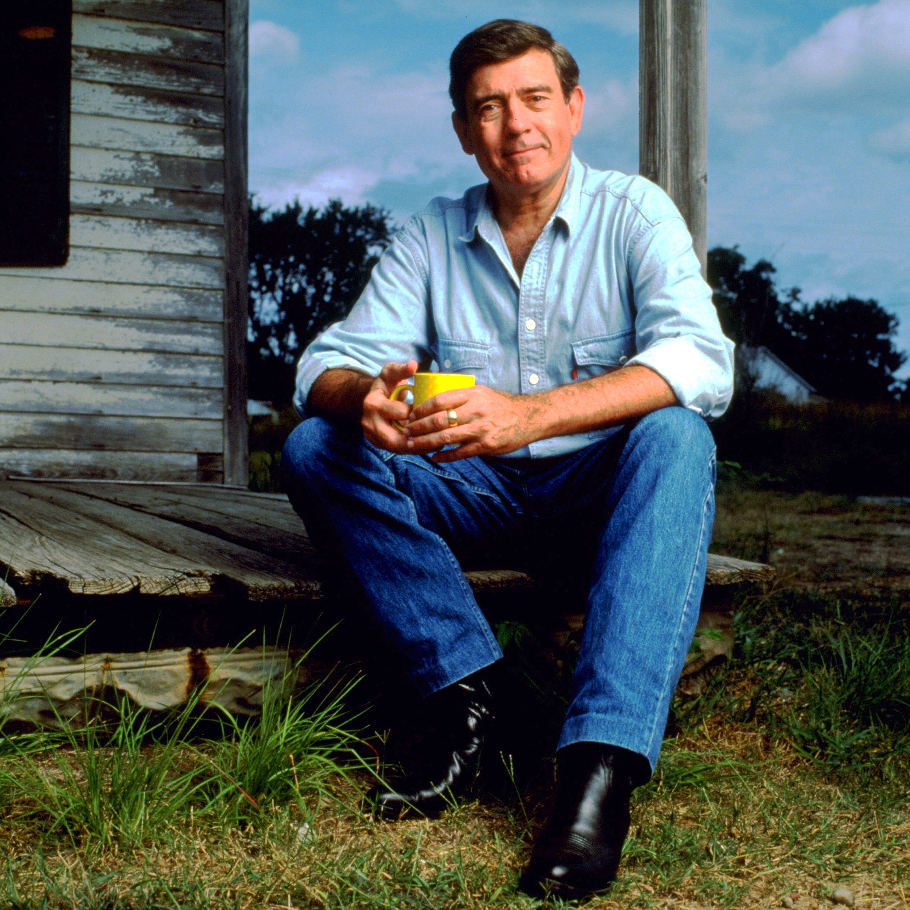 Dan Rather in Texas in 1991 | Source: Getty Images