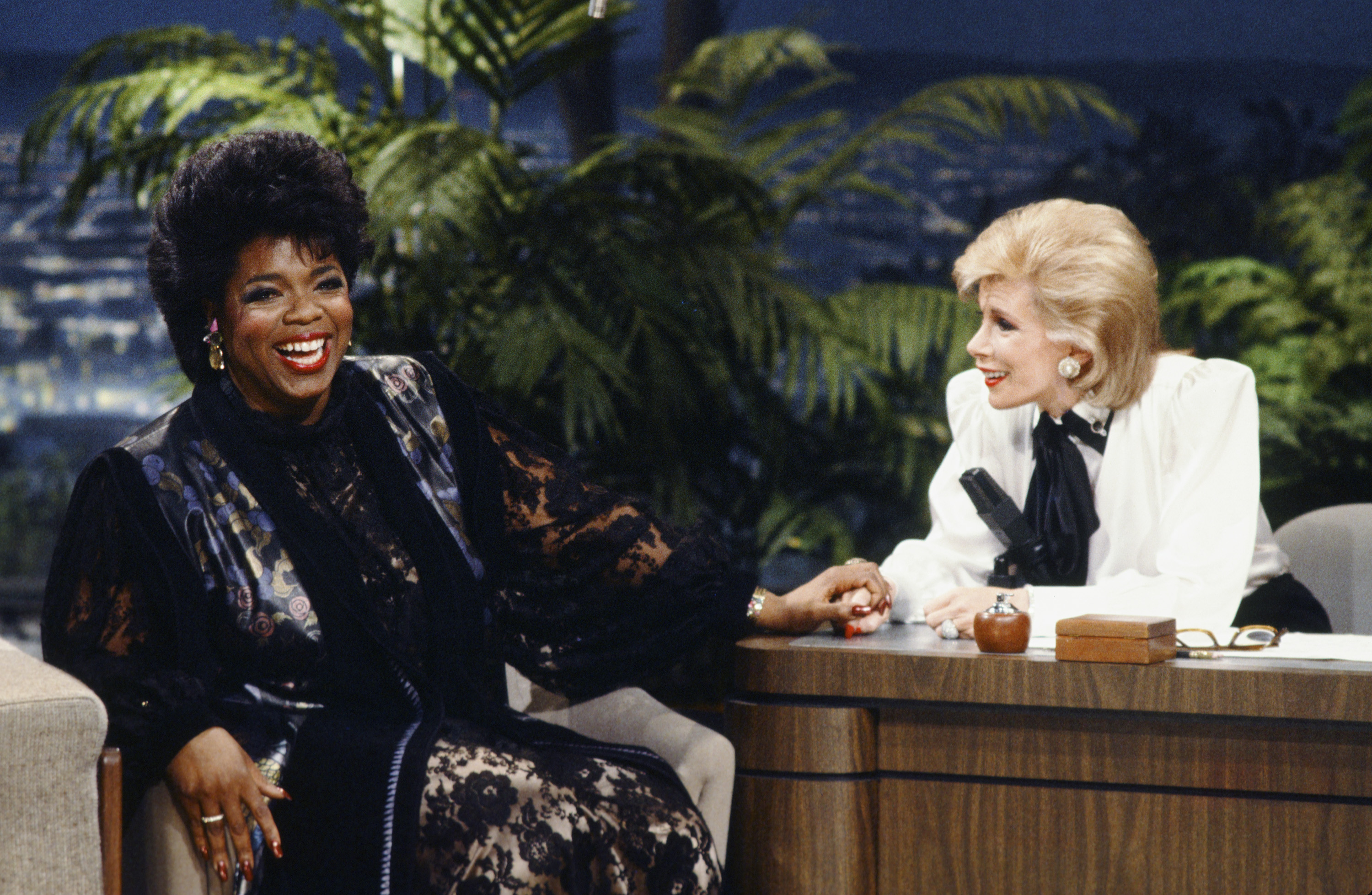Talk show host Oprah Winfrey during an interview on "The Tonight Show Starring Johnny Carson" with guest host Joan Rivers on January 27, 1986. | Source: Getty Images