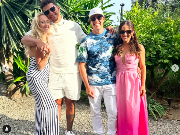 Brittany and Patrick Mahomes with Summitt and Miranda Hogue posing for a picture, posted on July 16, 2024 | Source: Instagram/summitthogue