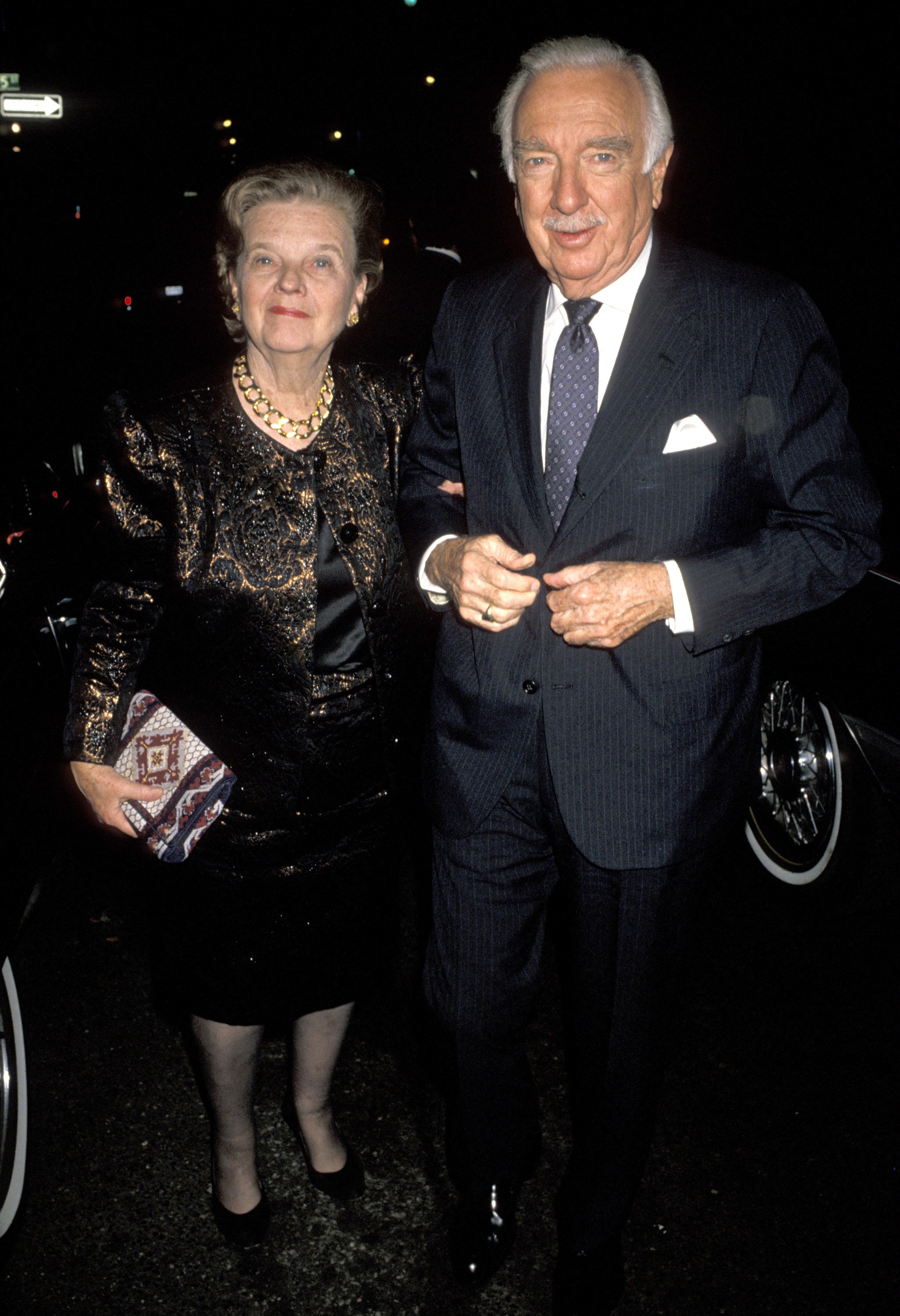 Walter Cronkite and wife Betsy during Ellis Dinner Party at Mortimer's restaurant in New York City, New York | Photo: Getty Images