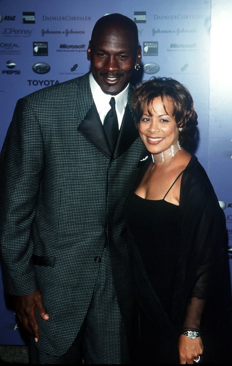 Michael Jordan and wife Juanita Vanoy on April 14, 2000 in New York City | Photo: Getty Images 