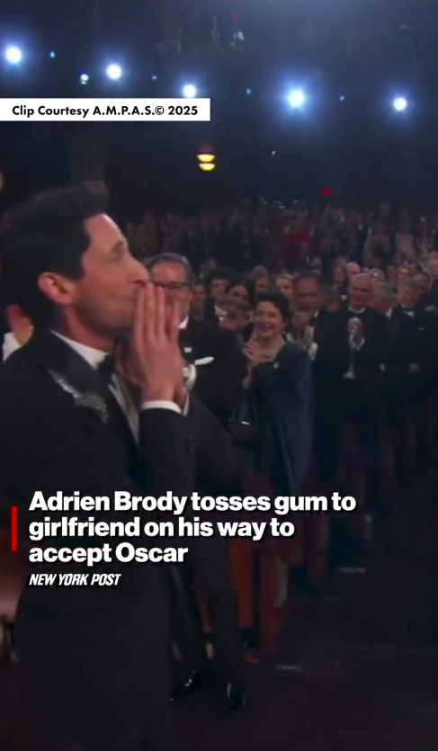 Adrien Brody blowing kisses to the Oscars audience, posted on March 3, 2025. | Source: X/@nypost