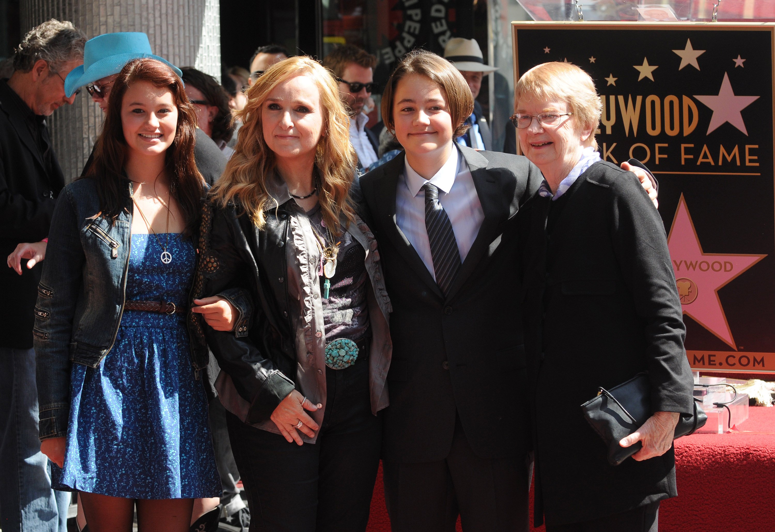Bailey Cypher, Melissa Etheridge, Beckett Cypher and Elizabeth Williamson attend Melissa Etheridge's Hollywood Walk of Fame Induction Ceremony on September 27, 2011 in Hollywood, California. | Photo: GettyImages