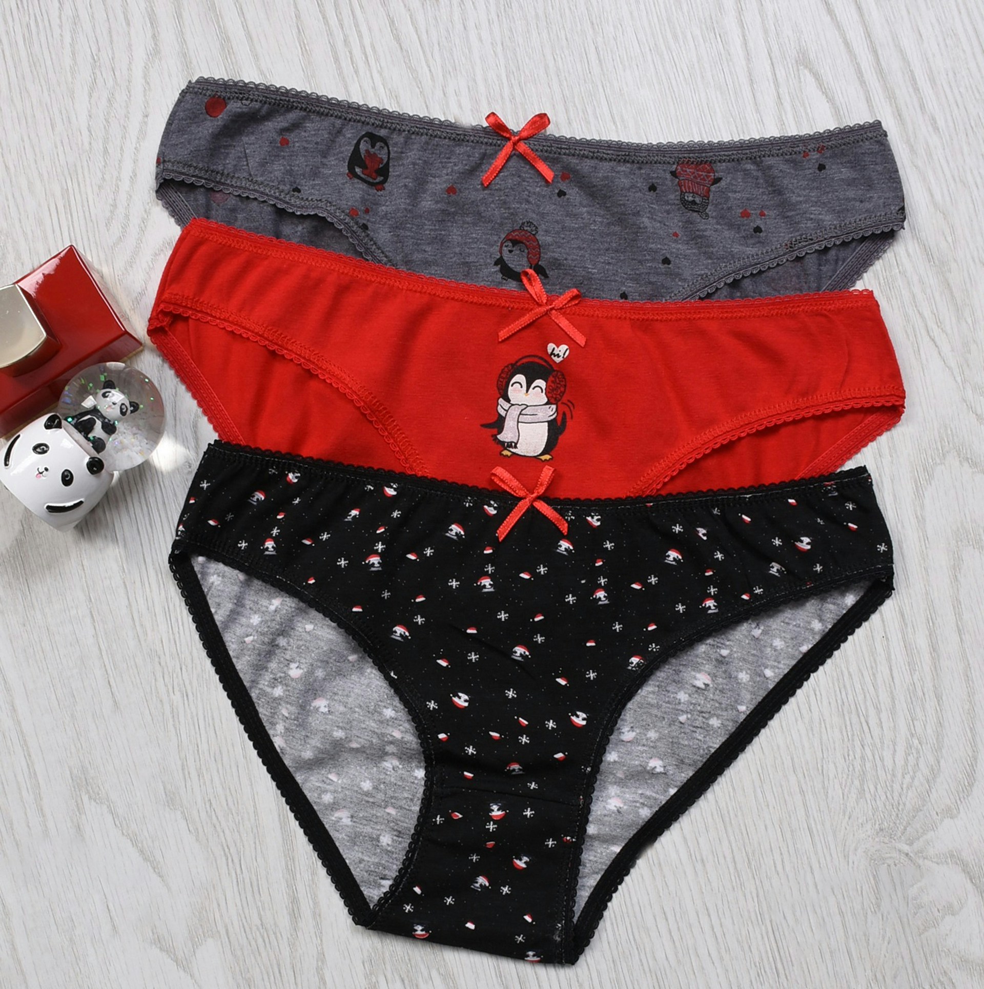 Women's underwear | Source: Unsplash