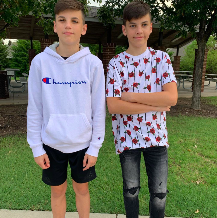 Austin and Hunter's family photos trace a shared childhood that later stood in painful contrast to the events at the Frisco track meet. The image helps anchor the story in the years of ordinary life that came before one devastating day. | Source: Facebook/Meghan Prall Metcalf