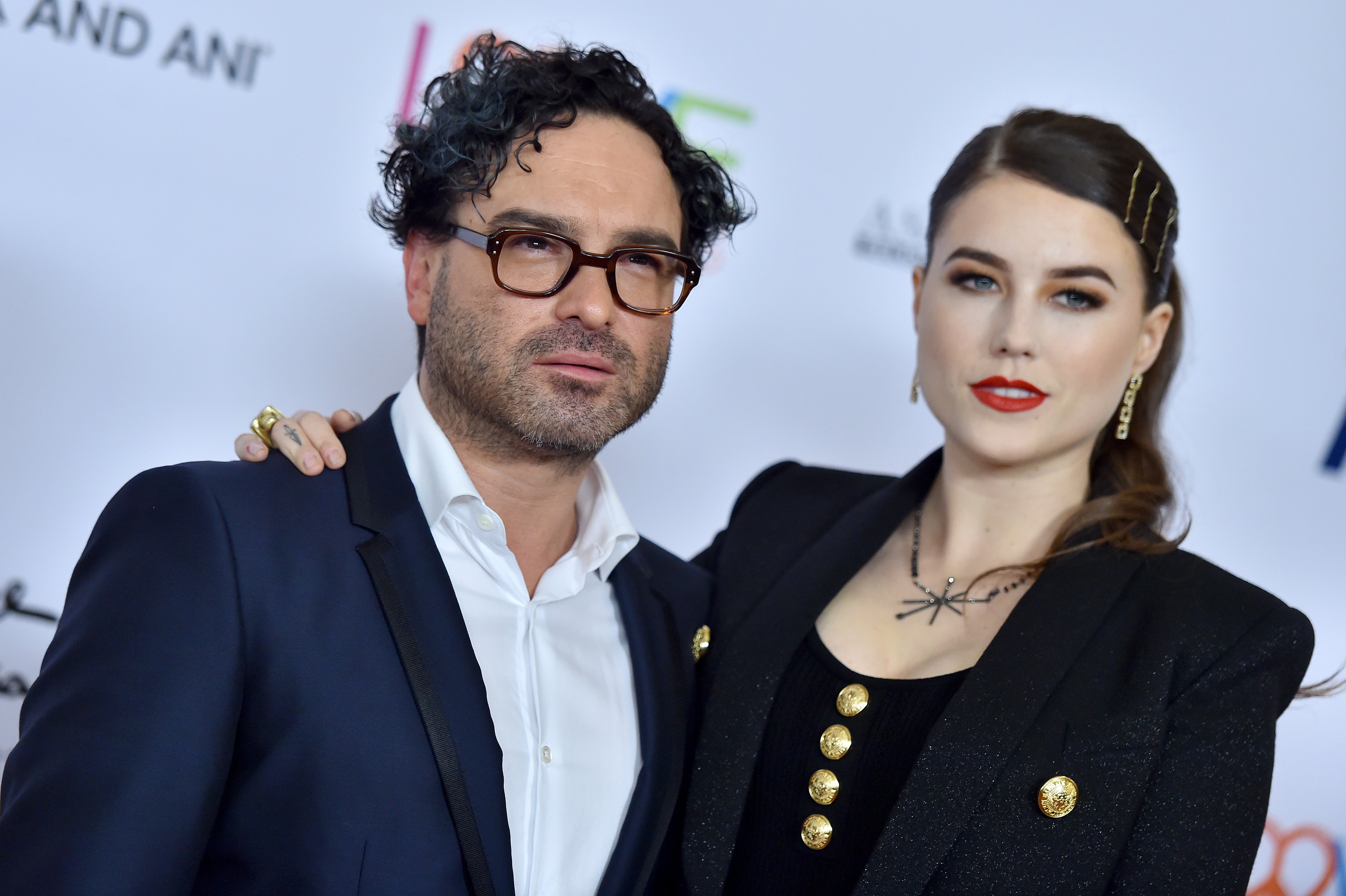 Johnny Galecki and Alaina Meyer attend the 26th Annual Race to Erase MS Gala at The Beverly Hilton Hotel on May 10, 2019 in Beverly Hills, California. | Source: Getty Images
