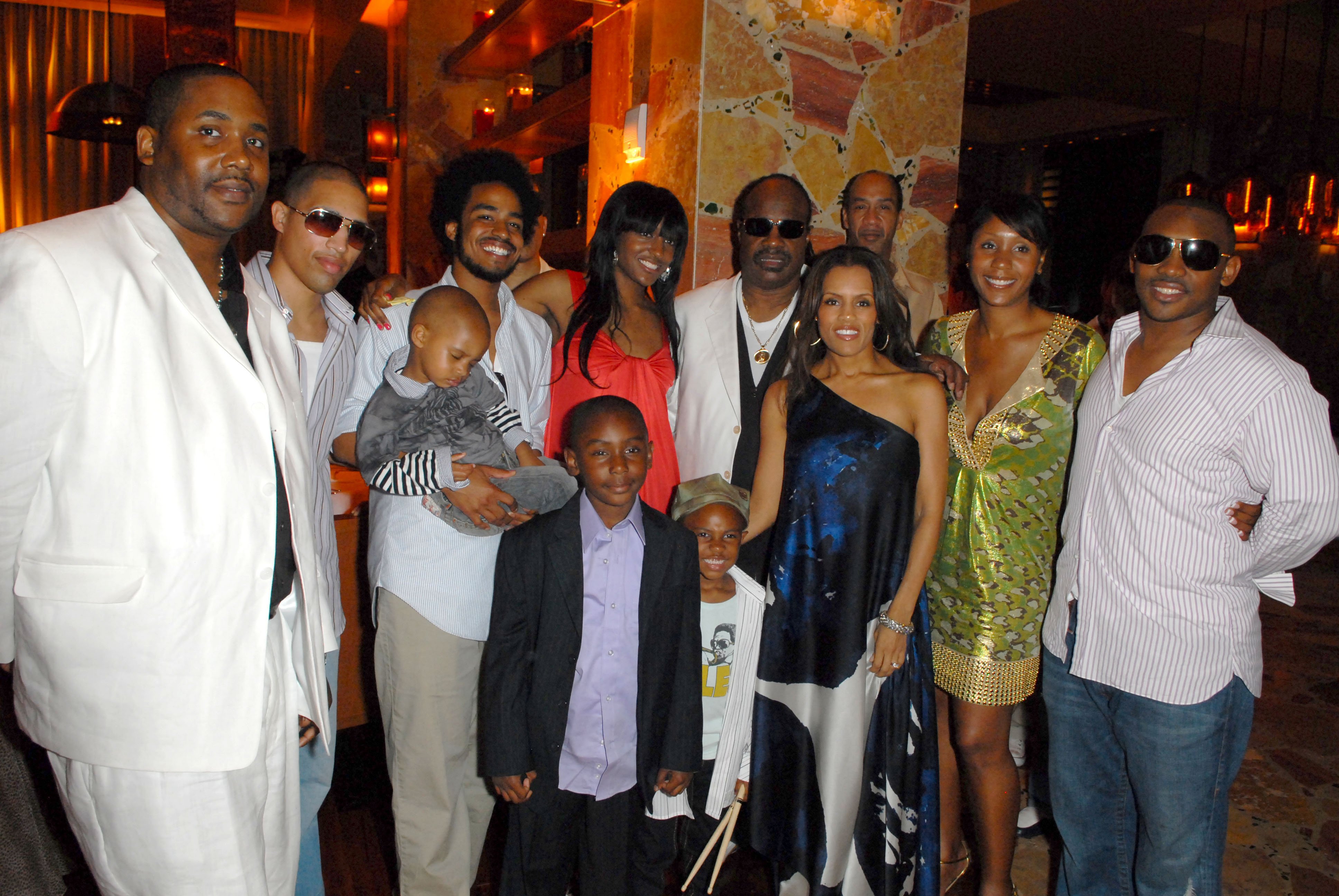 Keita Morris, Chad Millard, Kwame Morris, Sophia Morris, Stevie Wonder, Kai Milla-Morris, Aisha Morris, Mumtaz Morris, Mandala Morris, Miles Morris, Kailand Morris and Stevie Wonder at Mesa Grillat The Cove Atlantis Resort on Paradise Island on May 10, 2007 | Source: Getty Images