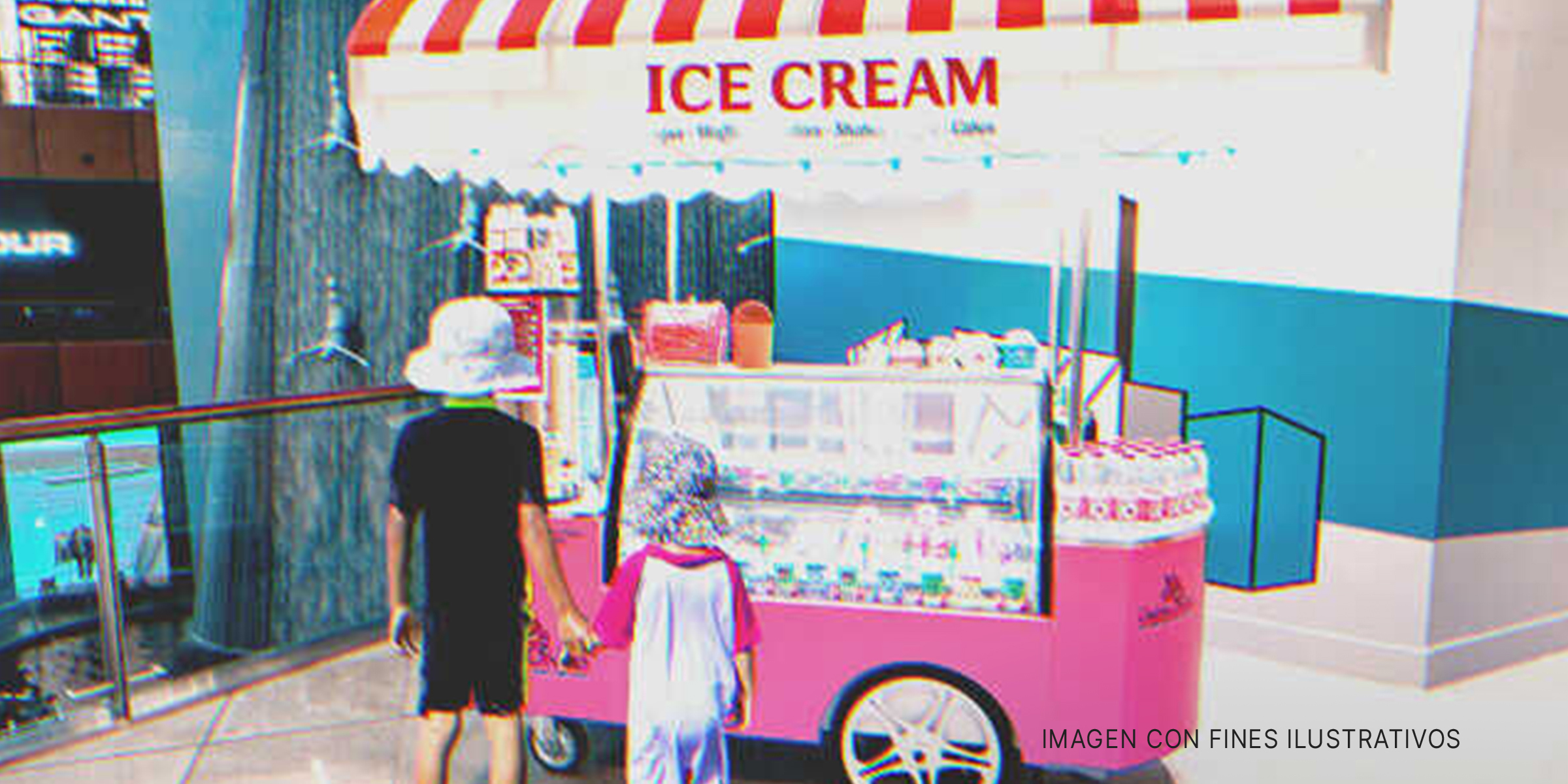 Niños en un puesto de helados | Foto: Shutterstock