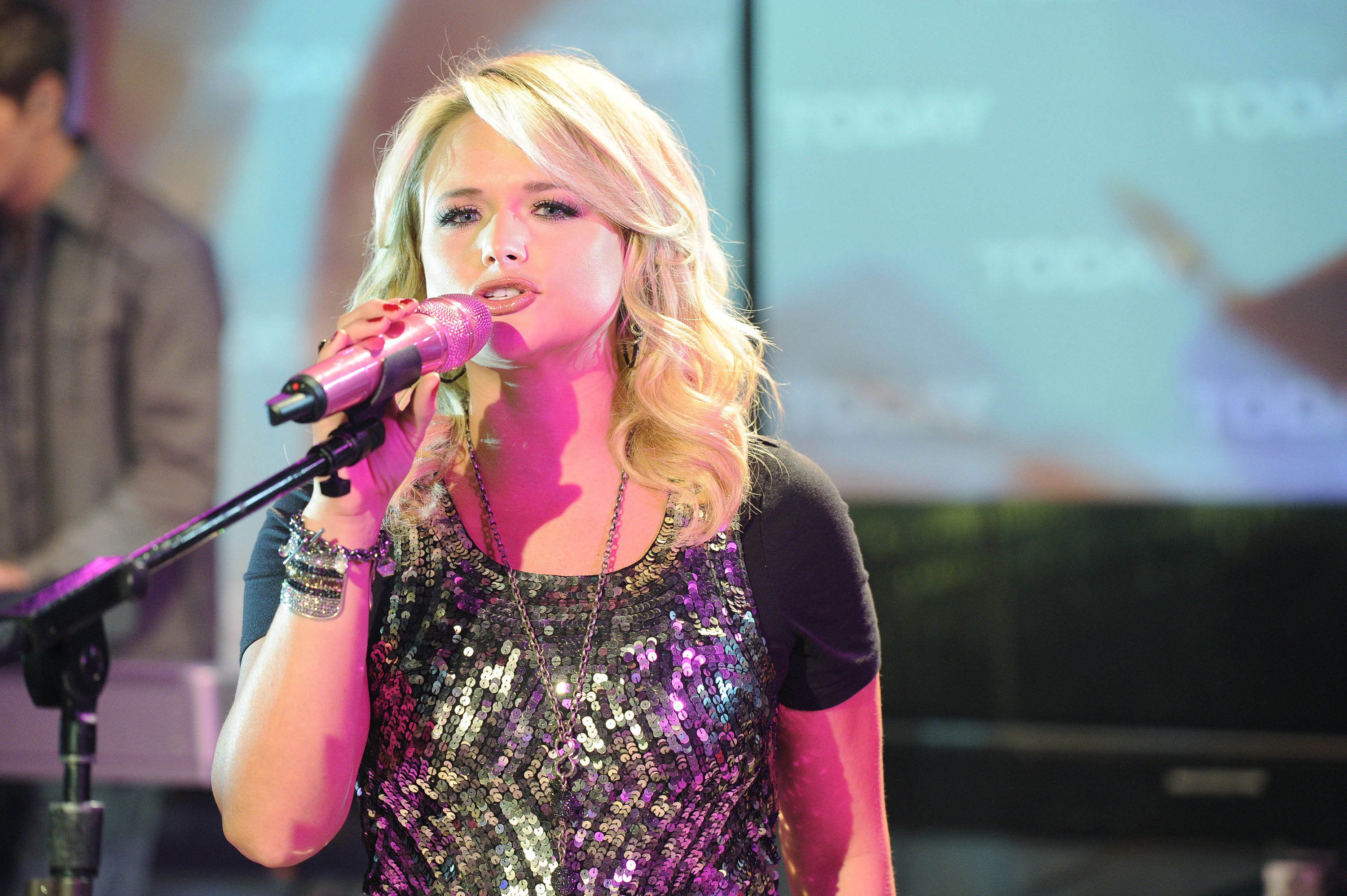 Miranda Lambert performs on the "Today" show on November 1, 2011 | Source: Getty Images