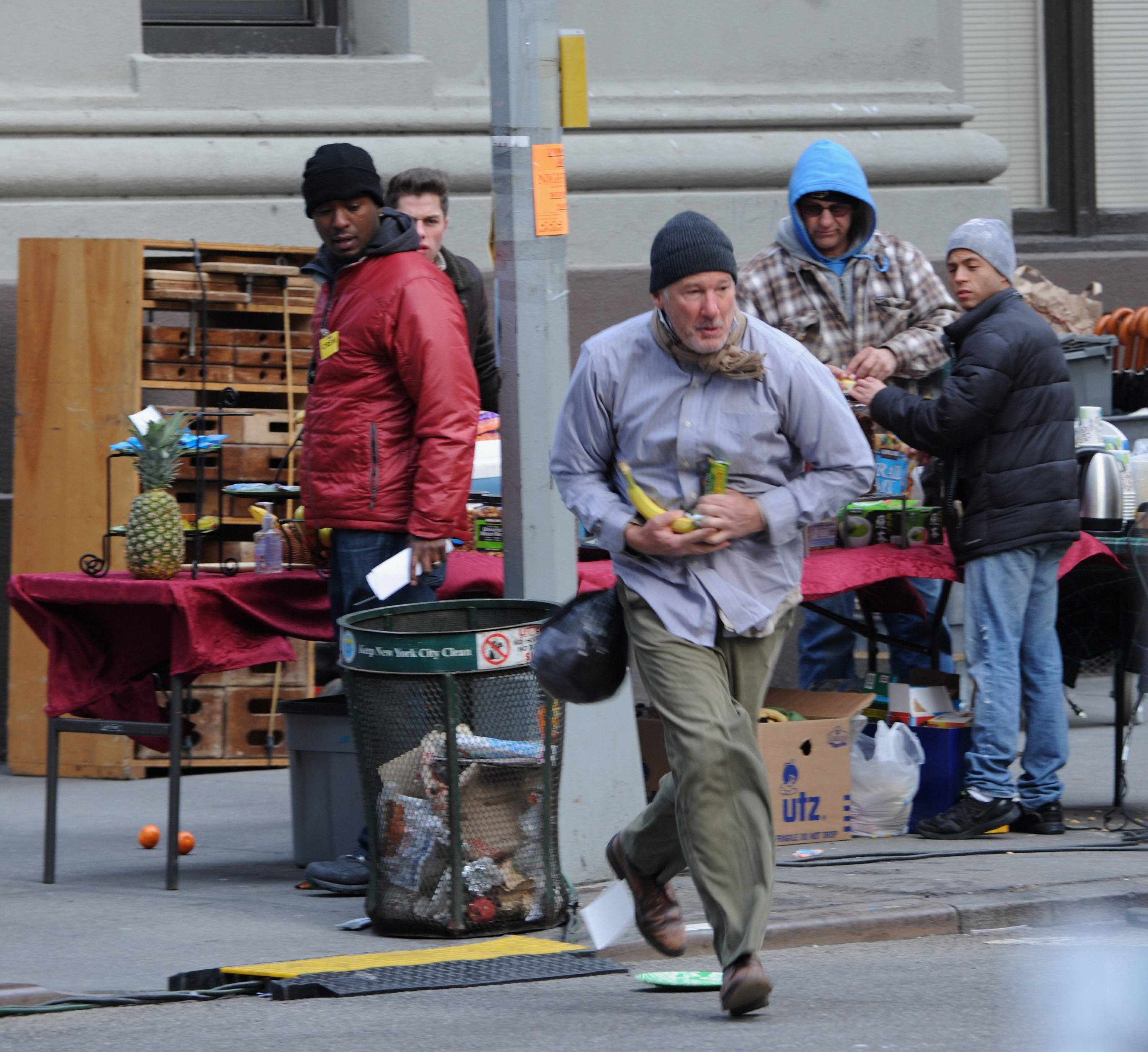 Fans Stunned after Realizing Homeless Man in These Pics Is Richard Gere: 'I  Wouldn't Have Recognized Him' - National Newsdaily