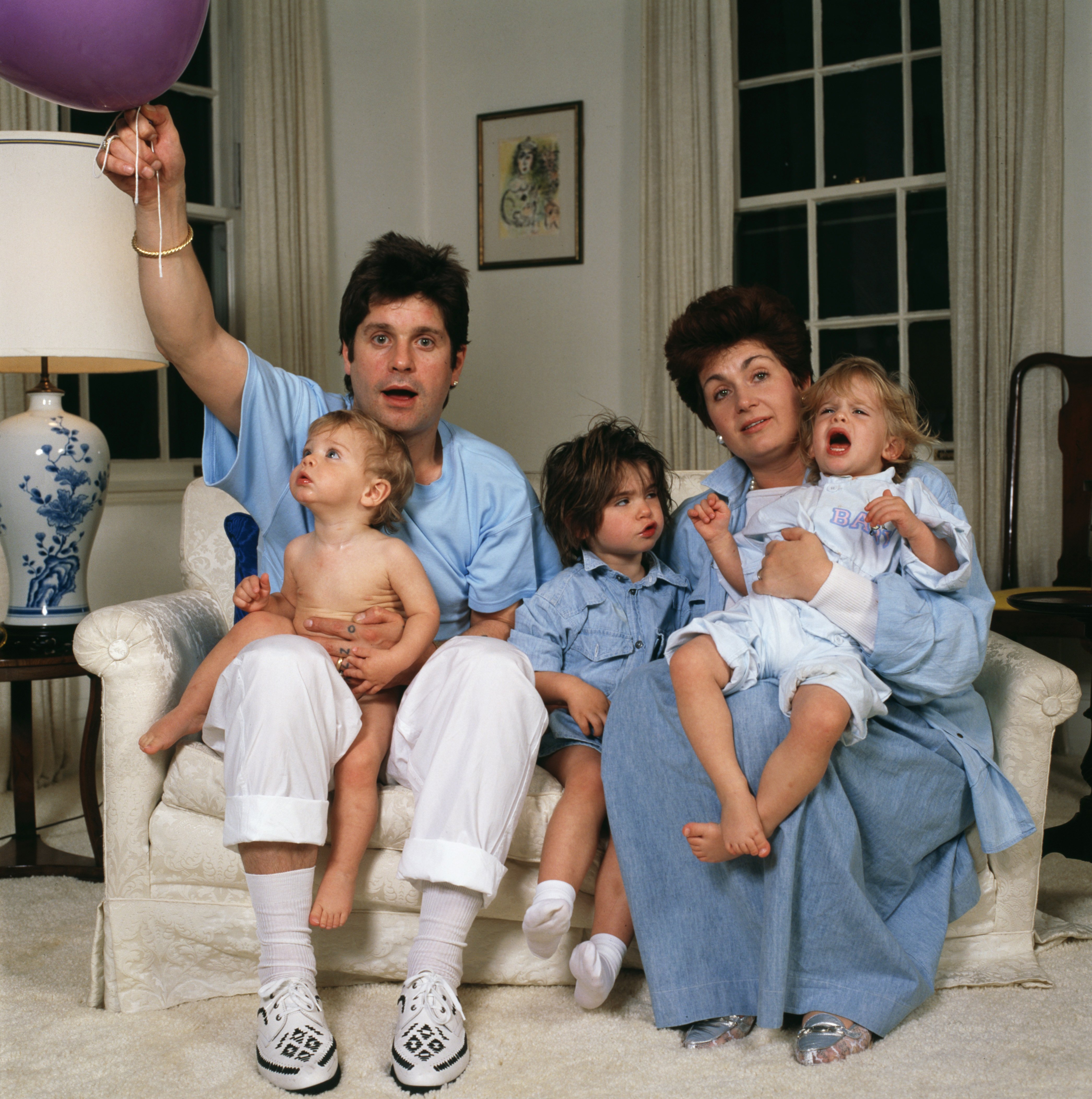 English rock singer Ozzy Osbourne and his wife Sharon and their children Aimee, Kelly and Jack, USA, 1987 | Source: Getty Images