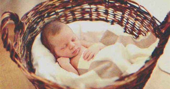 A baby in a basket | Source: Shutterstock