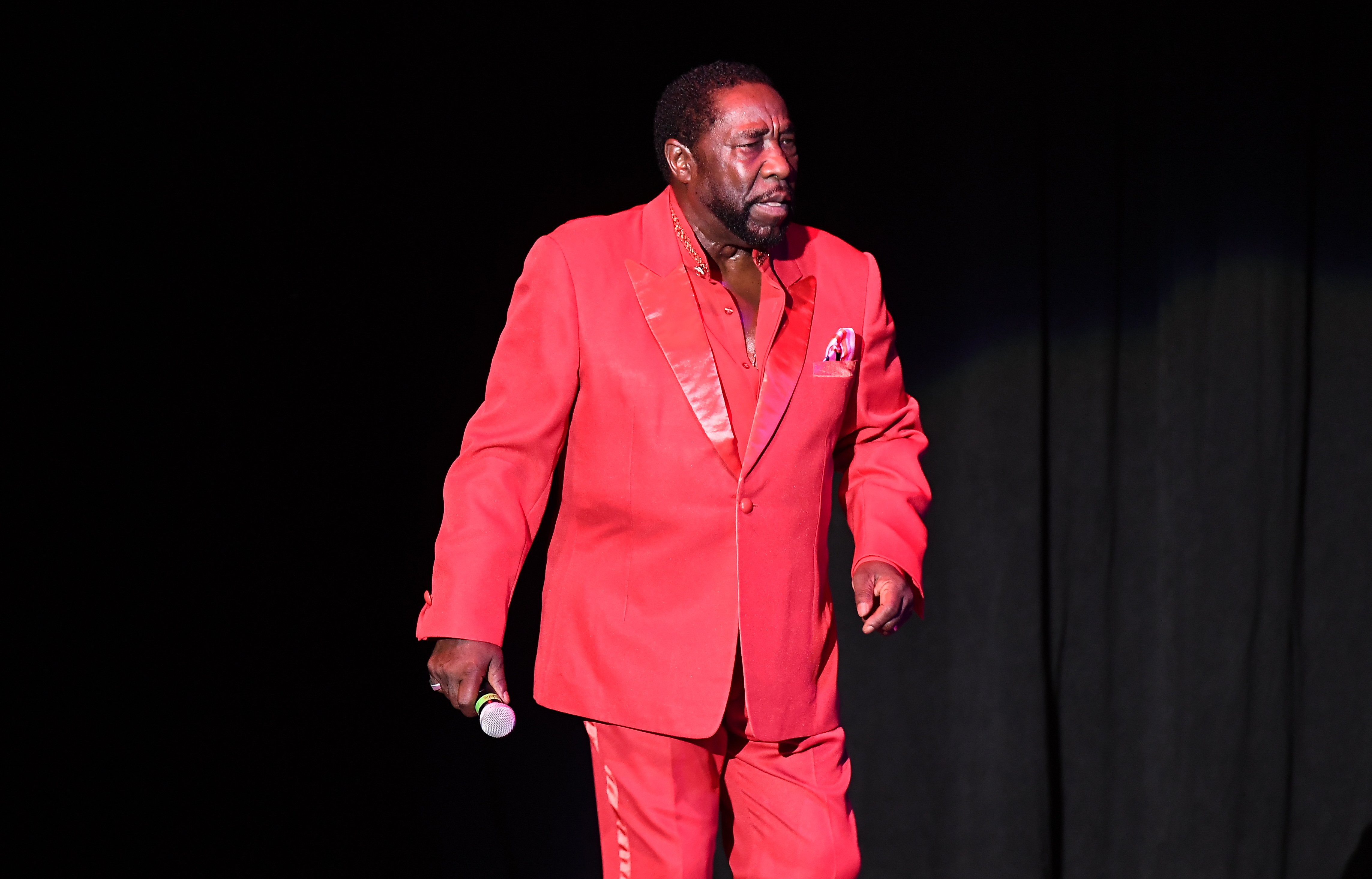 Eddie Levert of The O'Jays performs in concert at State Bank Amphitheatre at Chastain Park on August 10, 2018 in Atlanta, Georgia. | Photo: GettyImages