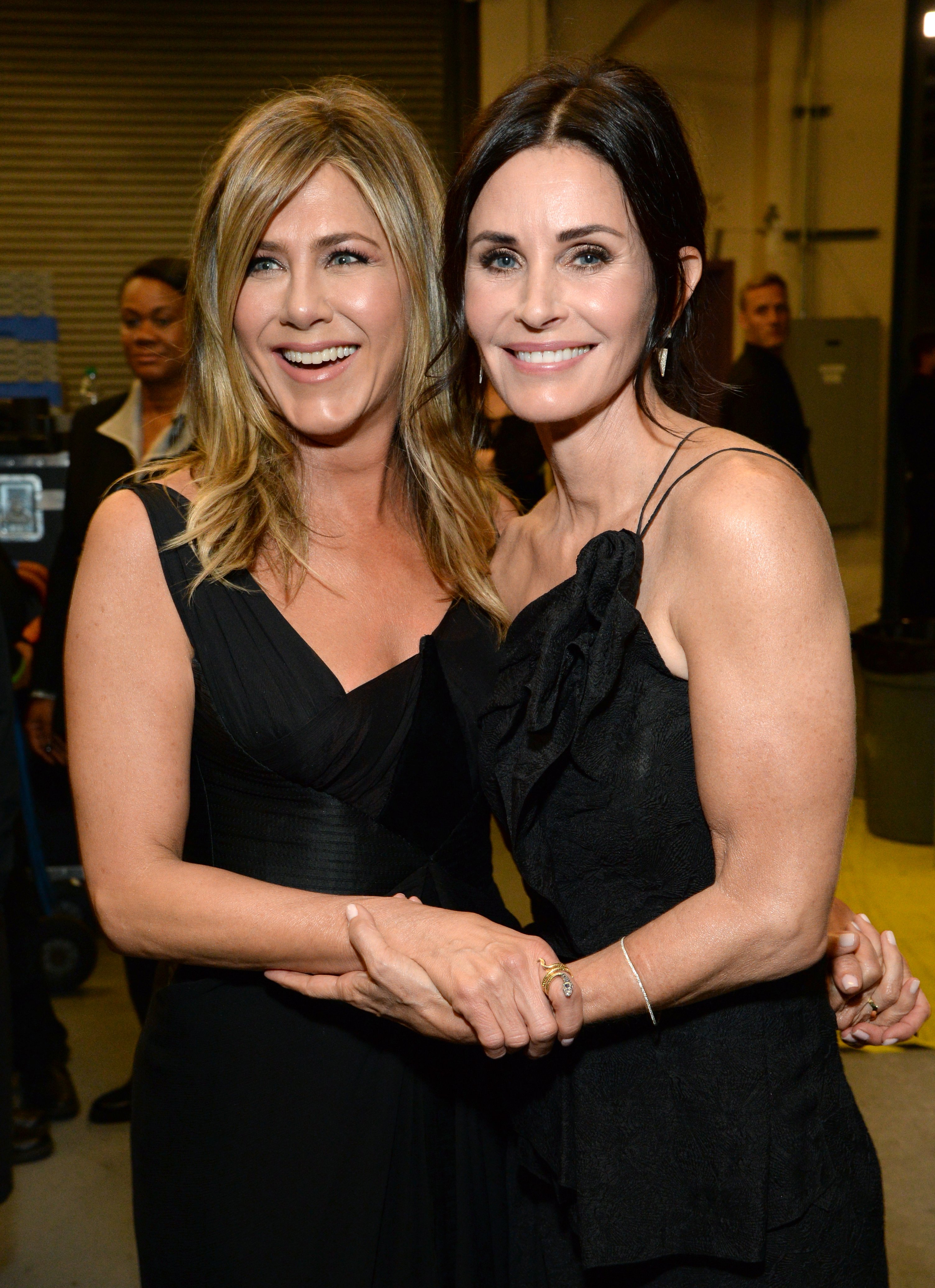 Jennifer Aniston and Courteney Cox attend the American Film Institute's 46th Life Achievement Award Gala at Dolby Theatre on June 7, 2018 in Hollywood, California. ┃Source: Getty Images