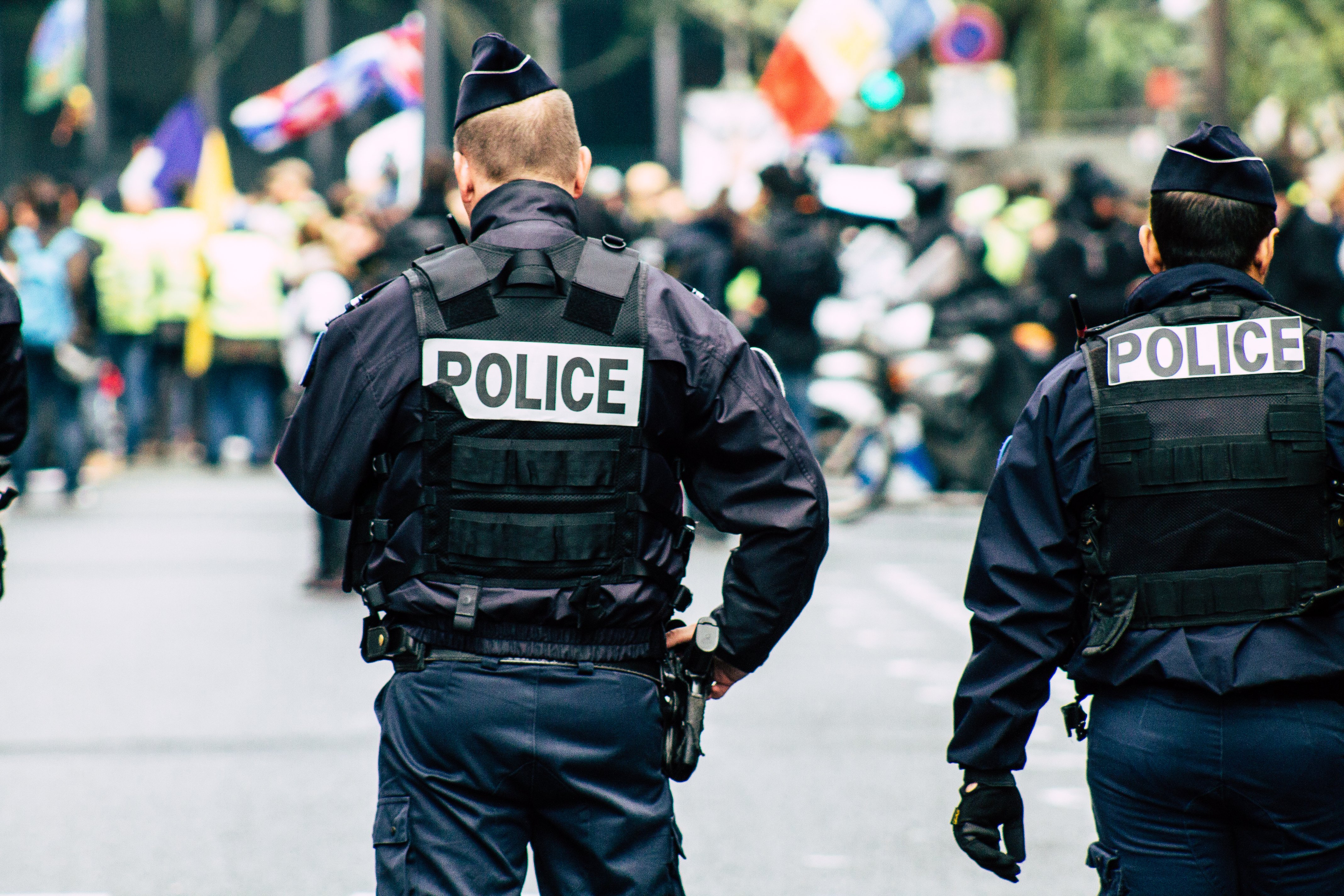 Photo montrant des policiers. | Photo : Shutterstock