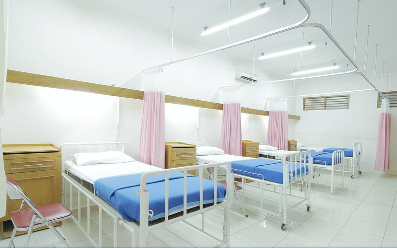 Des lits d'hôpital. | Photo : Unsplash