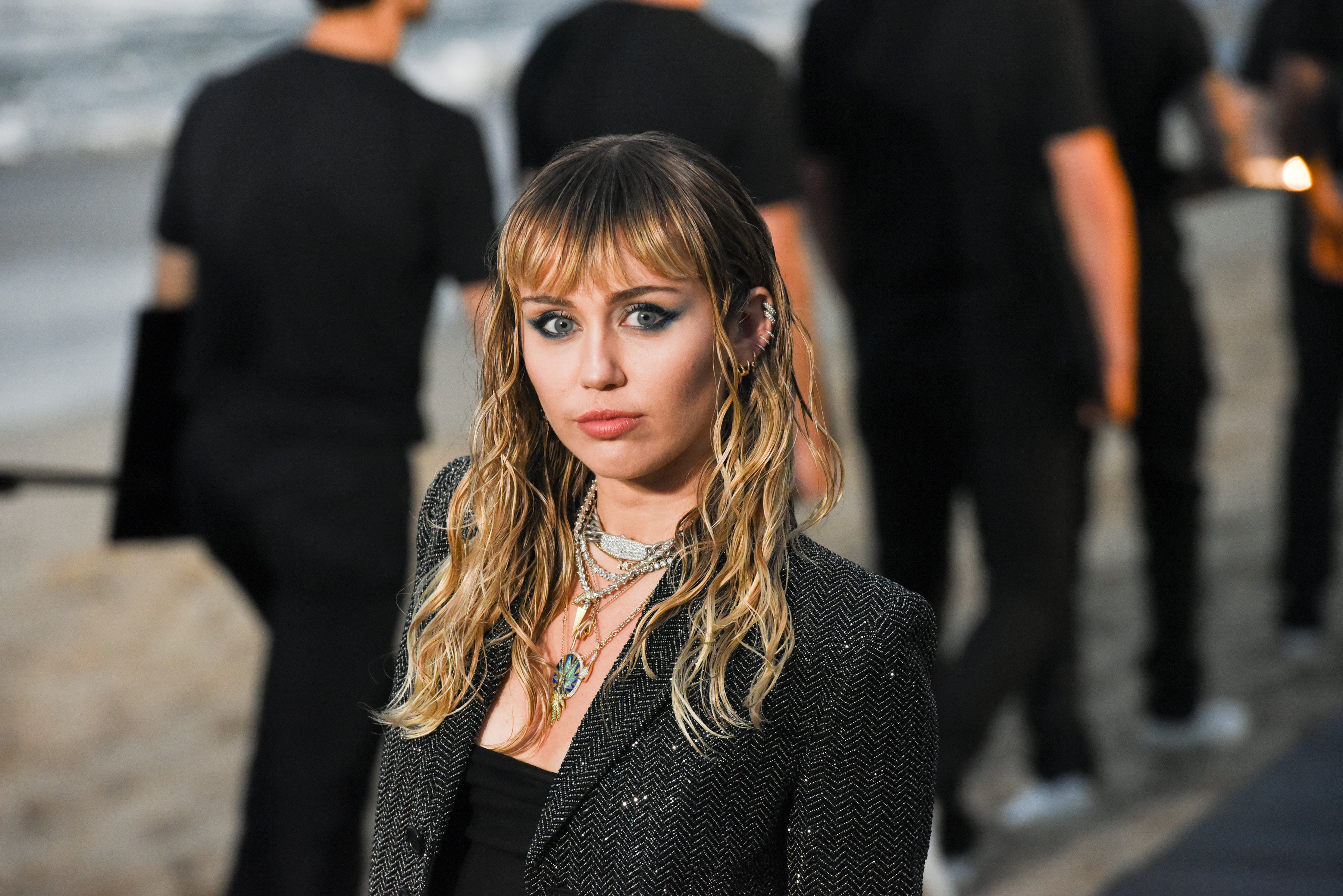 Miley Cyrus at Saint Laurent mens spring summer 20 show on June 06, 2019, in Malibu, California. | Source: Getty Images.
