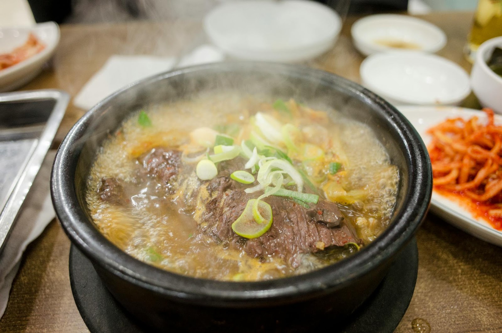 Beef stew served in a pot | Source: Pexels