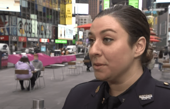 Alyssa Vogel pictured talking to CBS about the shooting, 2021, Times Square. | Photo: YouTube/CBS New York