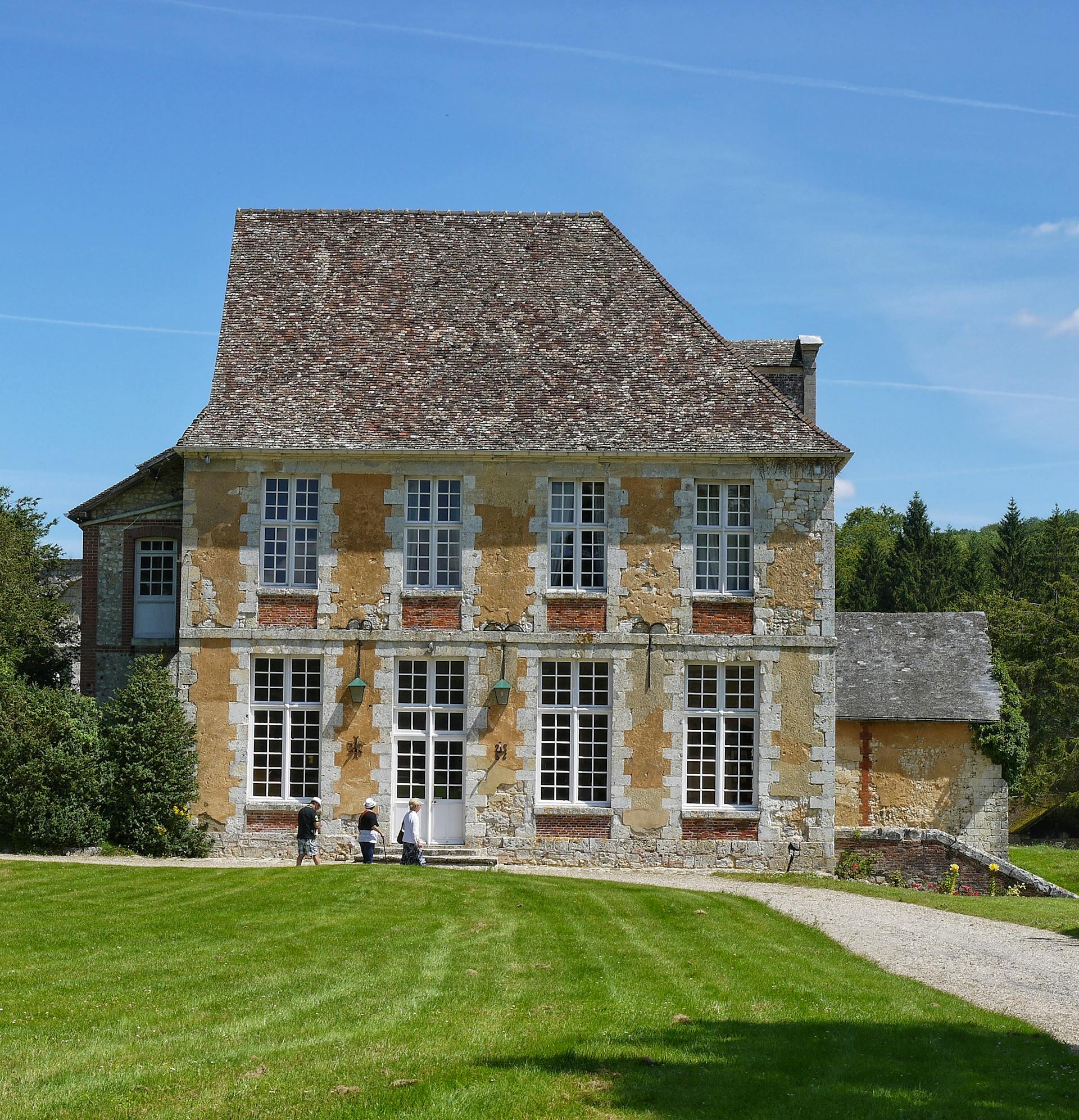 An old manor | Source: Pexels