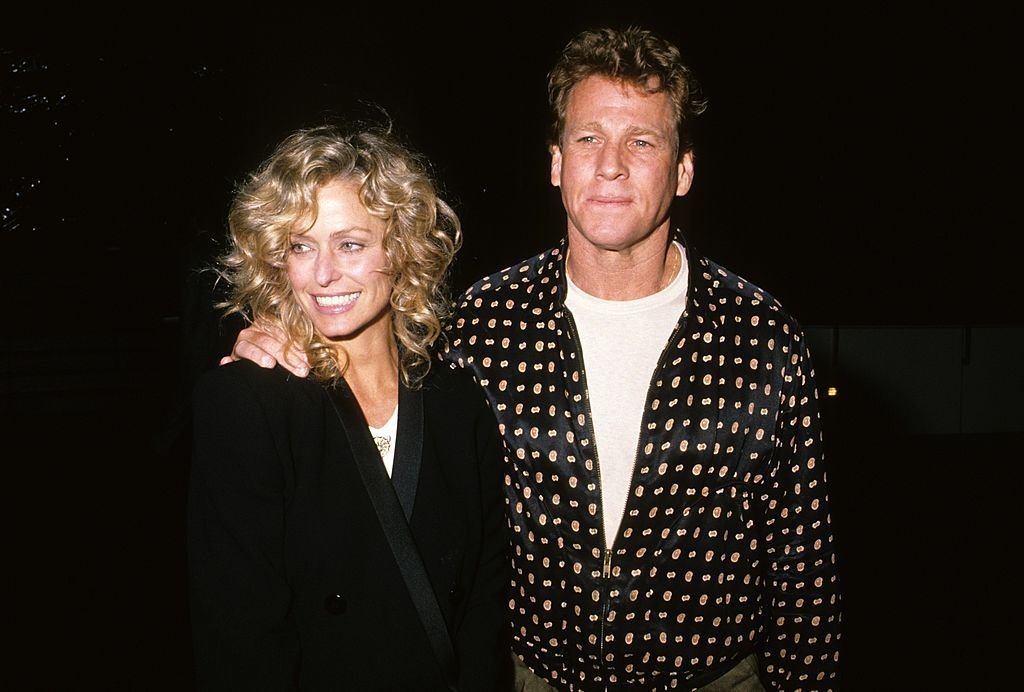 Farrah Fawcett and Ryan O'Neal, circa 1989. | Source: Getty Images