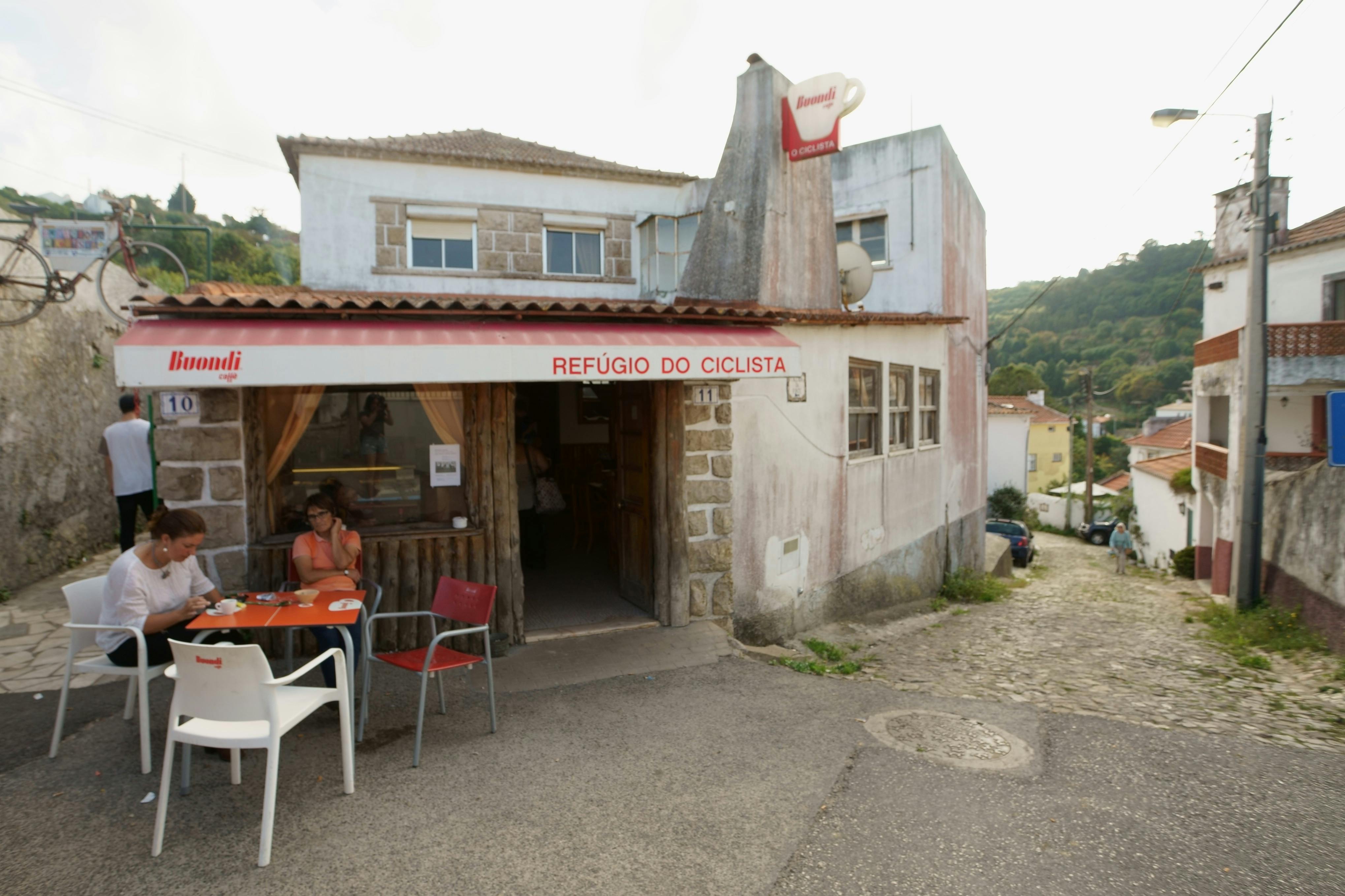 Small restaurant in a quaint village | Source: Pexels