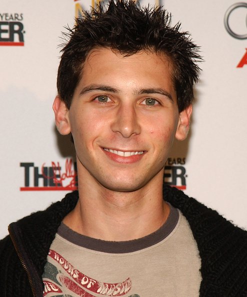 Justin Berfield au Montmarte Lounge à Los Angeles, Californie, États-Unis. | Photo : Getty Images