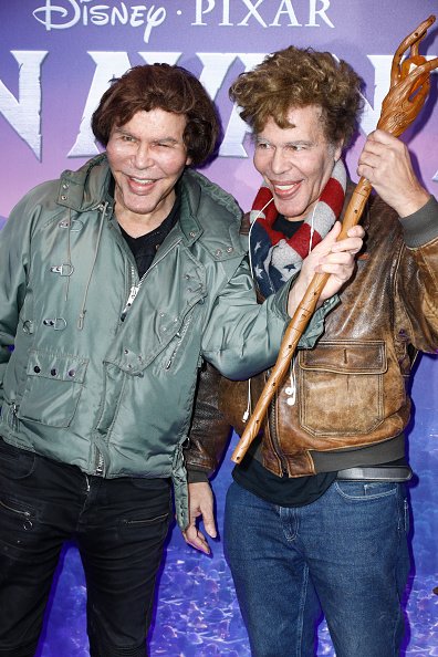 Grichka et Igor Bogdanoff assistent à la projection de gala "Onward" Paris au Cinéma UGC Normandie le 26 février 2020 à Paris, France. | Photo : Getty Images