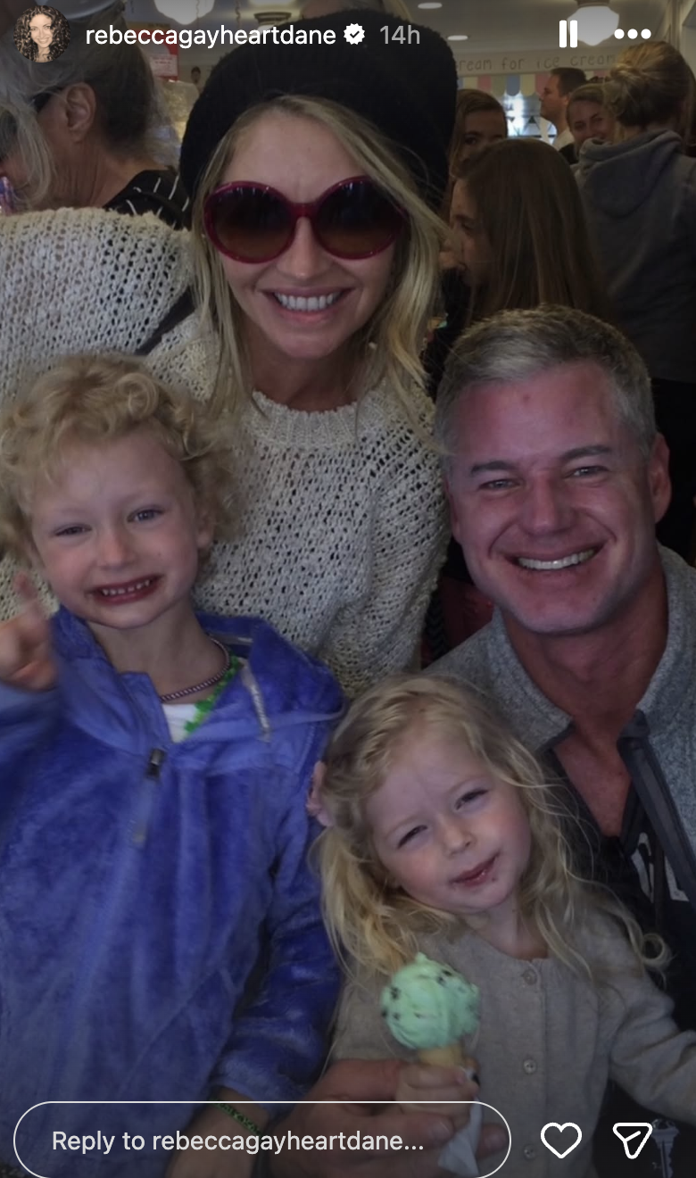 Eric Dane, Rebecca Gayheart, and their daughters, Billie and Georgia Dane, smiling at an event, on a story posted on February 21, 2026 | Source: Instagram/rebeccagayheartdane