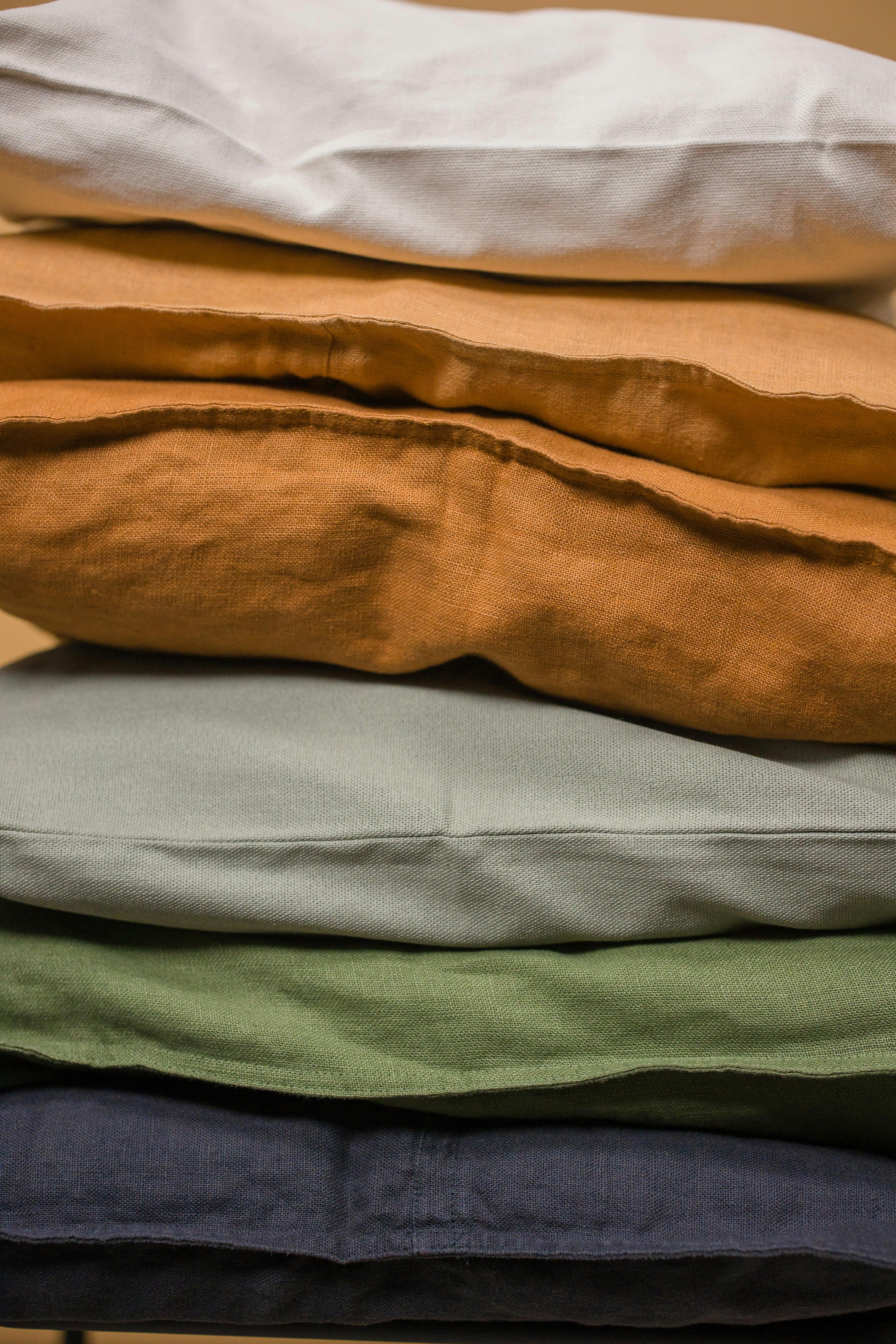 Cushions | Source: Pexels