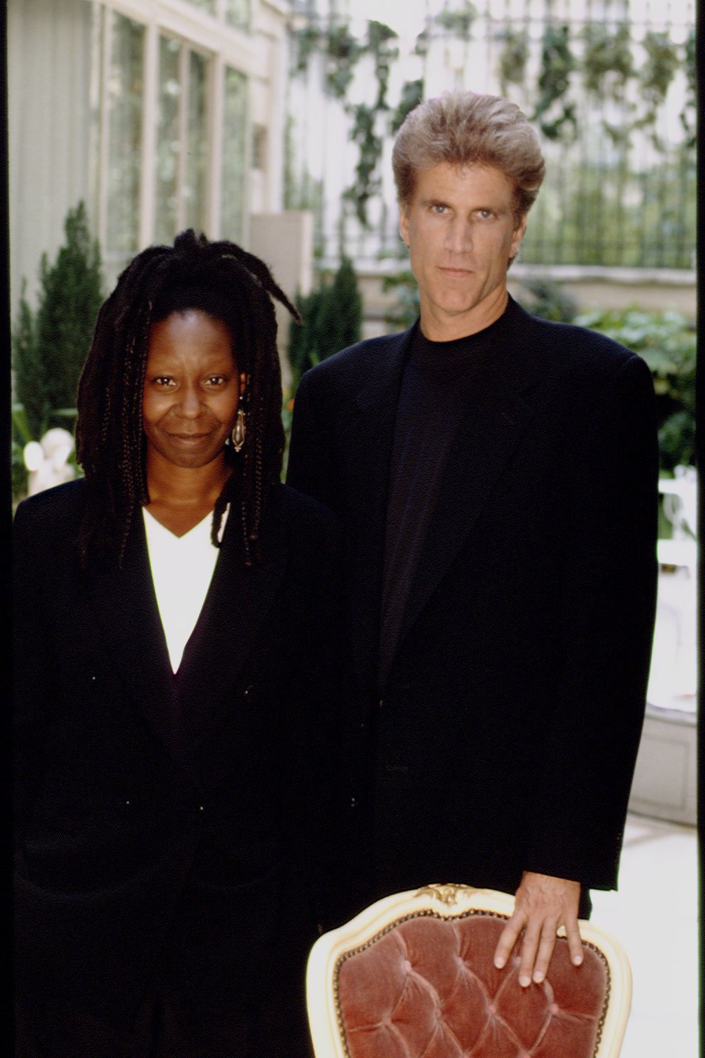 Whoopi Goldberg And Ted Danson At The Ritz Hotel in 1993. | Source: Getty Images