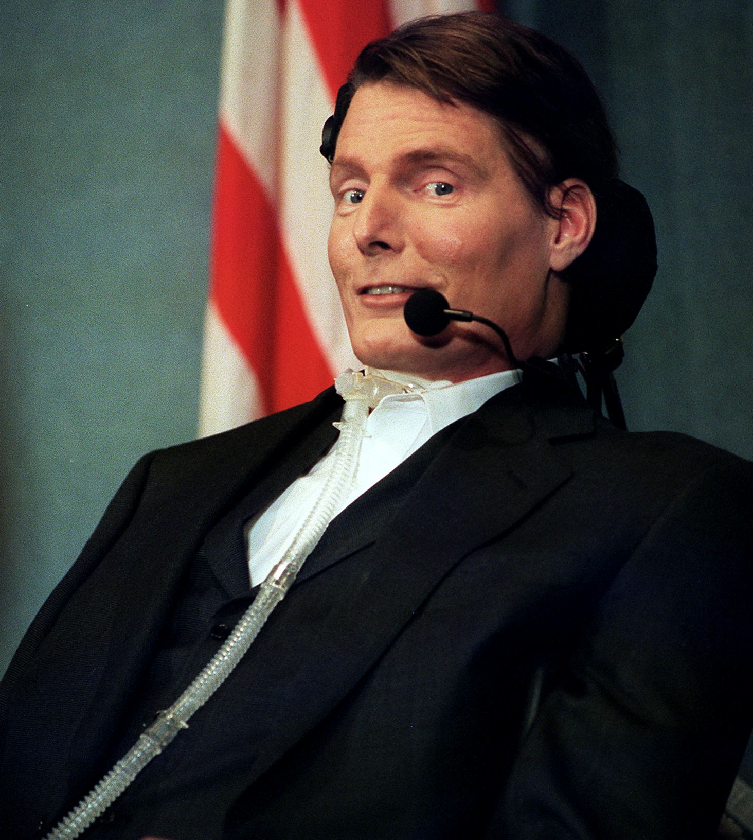 Actor Christopher Reeves, a quadriplegic and disabilities rights activist, addresses an audience at the National Press Club in Washington, DC on December, 1, 1999. | Source: Getty Images