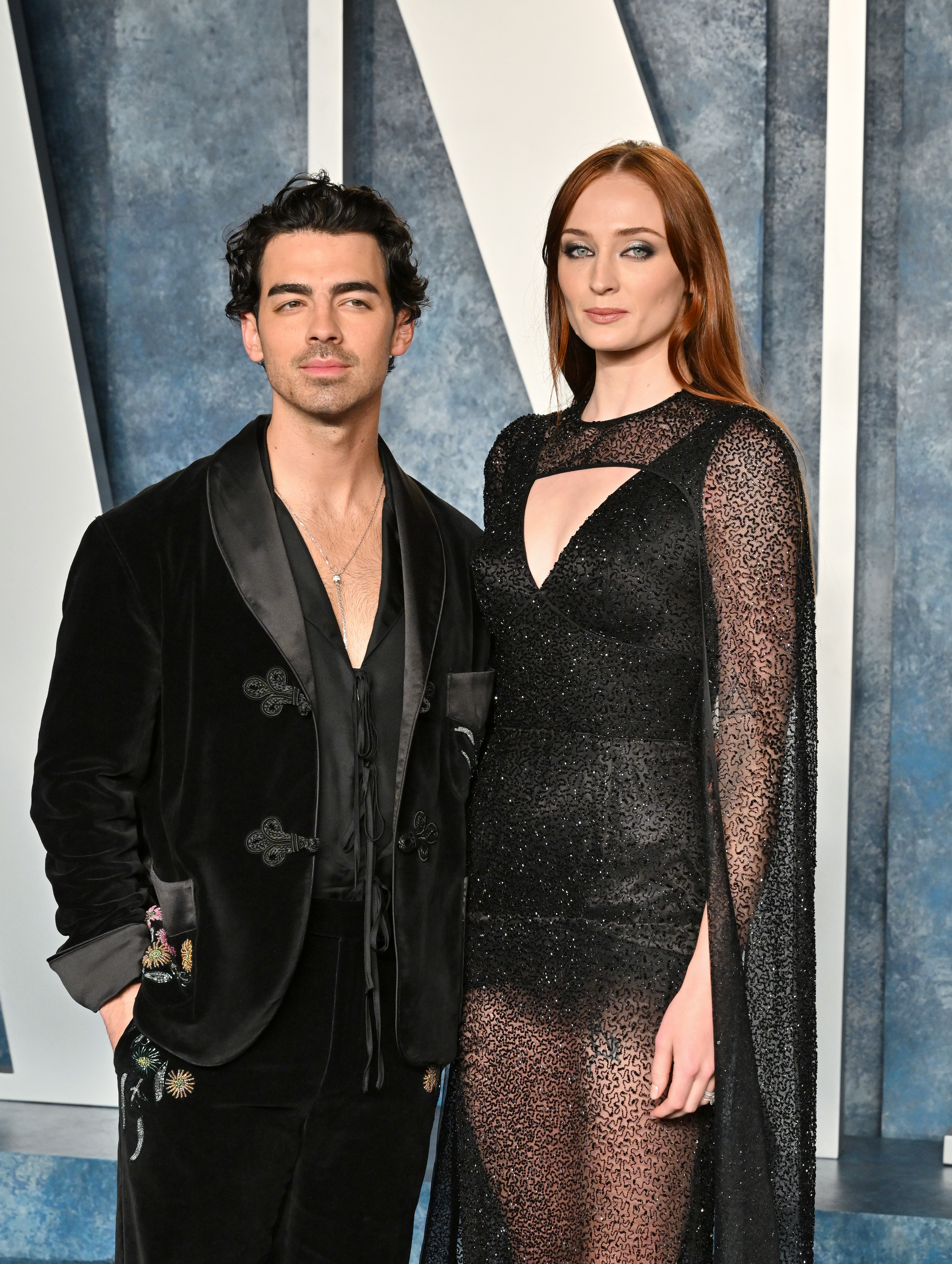 Joe Jonas and Sophie Turner at the 2023 Vanity Fair Oscar Party hosted by Radhika Jones on March 12, 2023, in Beverly Hills, California. | Source: Getty Images