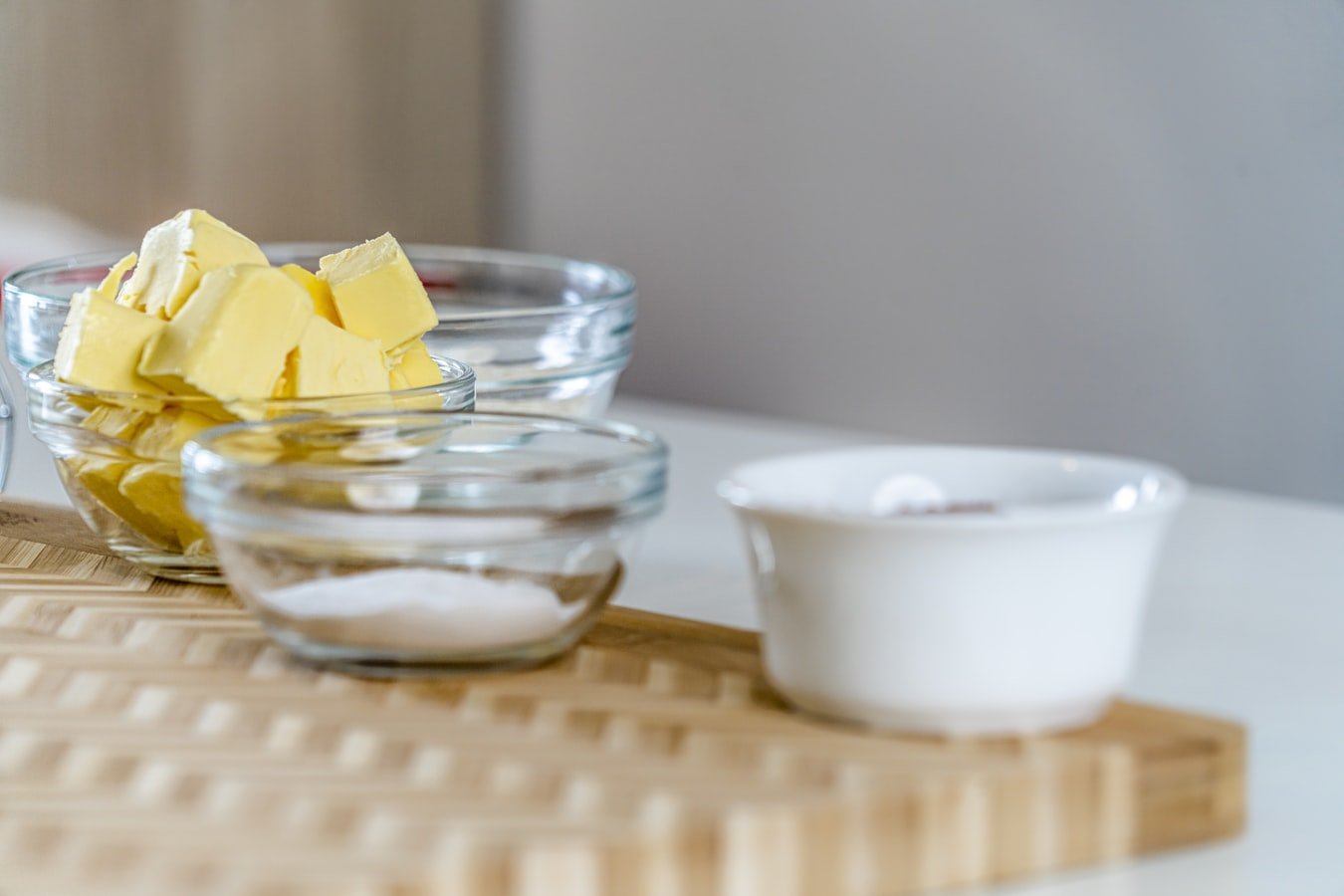 Du beurre et du sucre. l Source : Unsplash