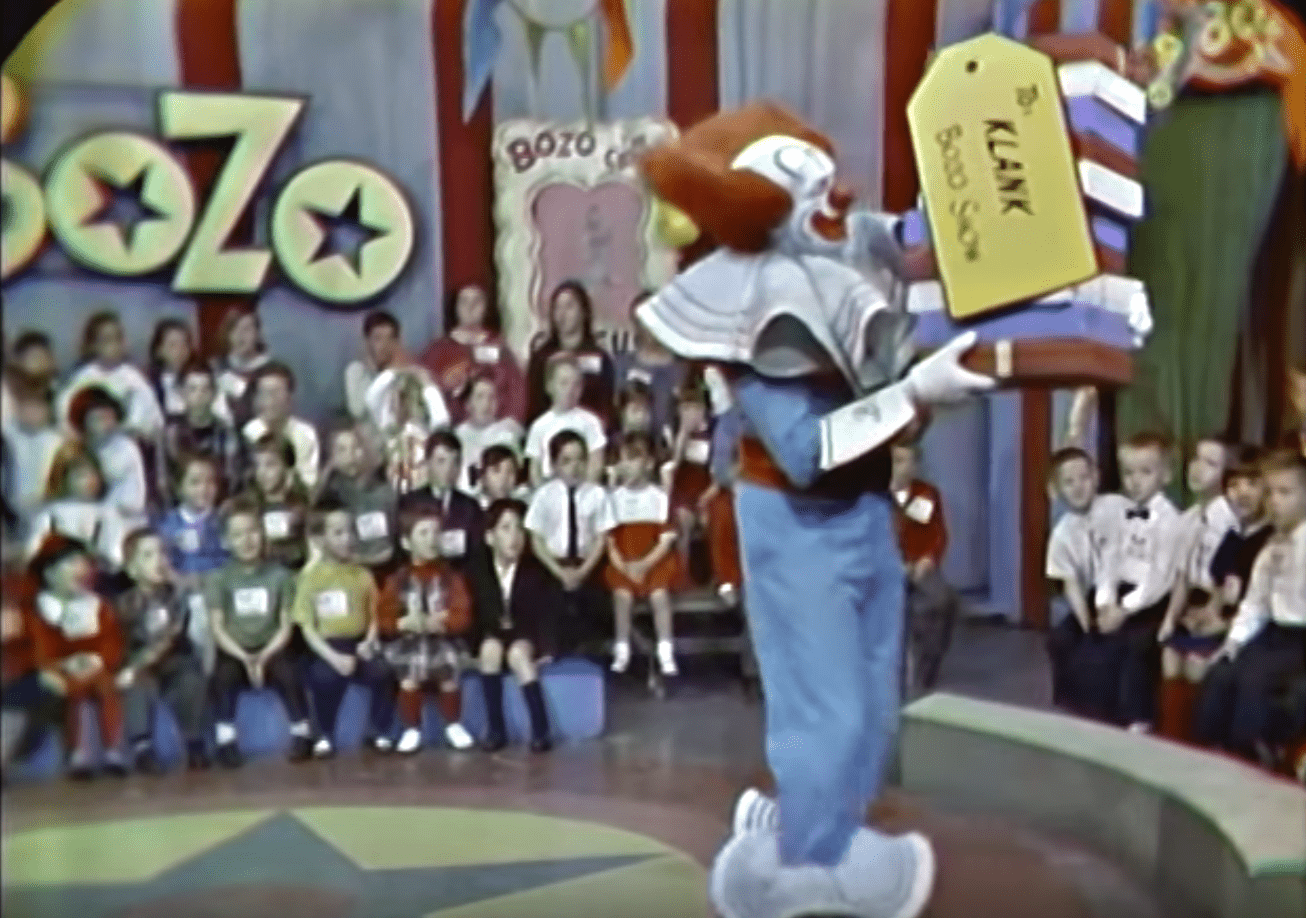 Frank Avruch portraying Bozo the clown on WHDH -TV Boston. | Source: YouTube/VintageTelevision