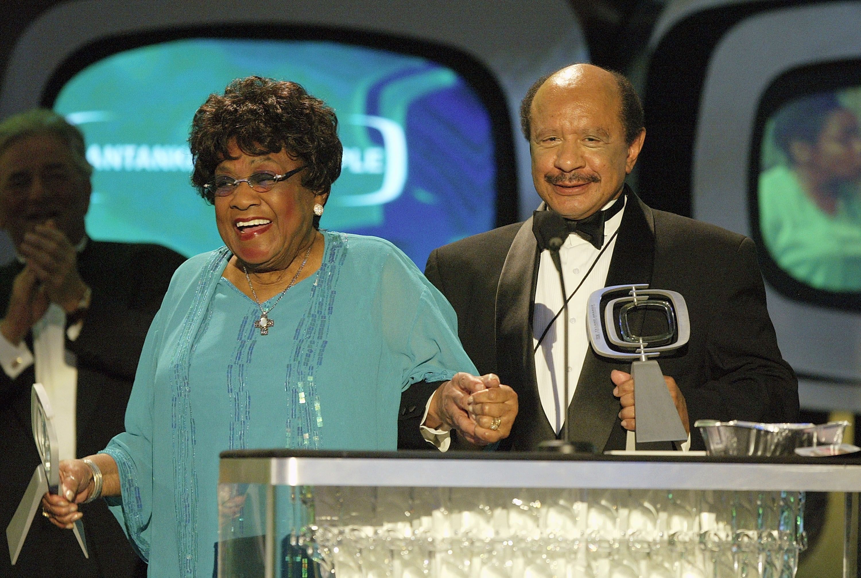 Isabel Sanford and Sherman Hemsley at the 2nd Annual TV Land Awards at The Hollywood Palladium, in Hollywood, California | Photo: Kevin Winter/Getty Images