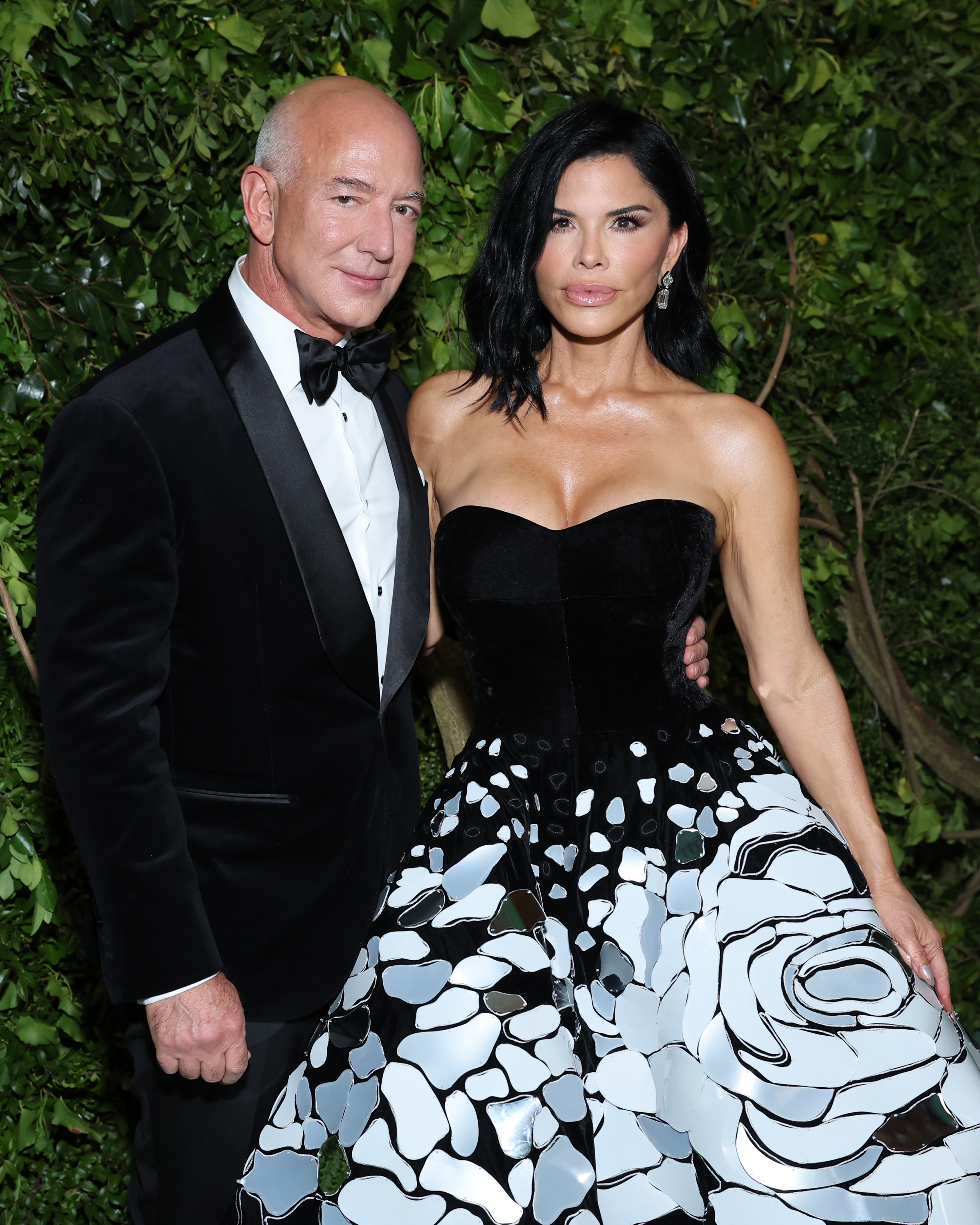 Jeff Bezos and Lauren Sánchez attend The Met Gala Celebrating "Sleeping Beauties: Reawakening Fashion" at The Metropolitan Museum of Art on May 6, 2024, in New York City | Source: Getty Images