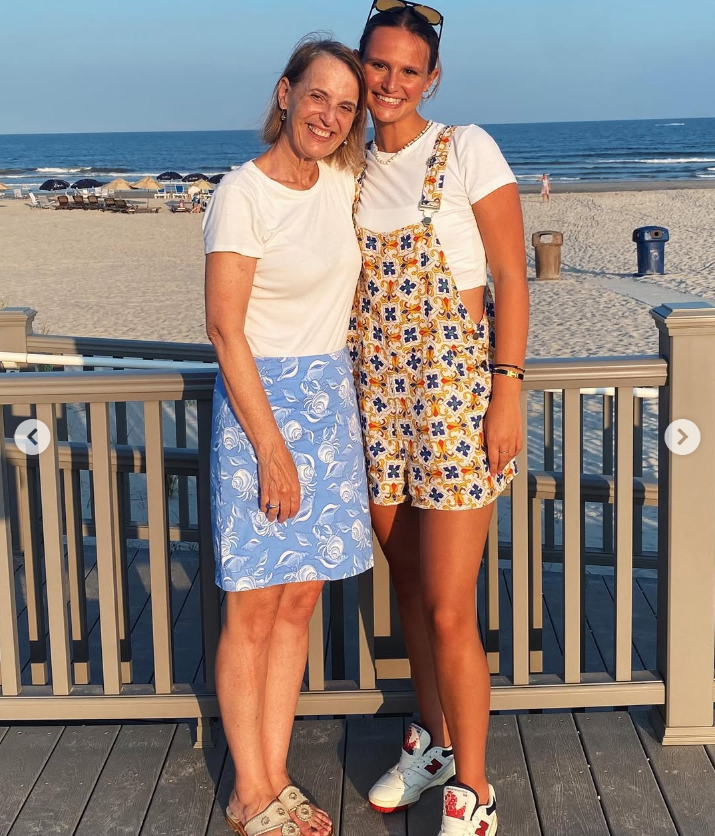 The mother and daughter, as seen in a post dated August 28, 2021 | Source: Instagram/catystanko