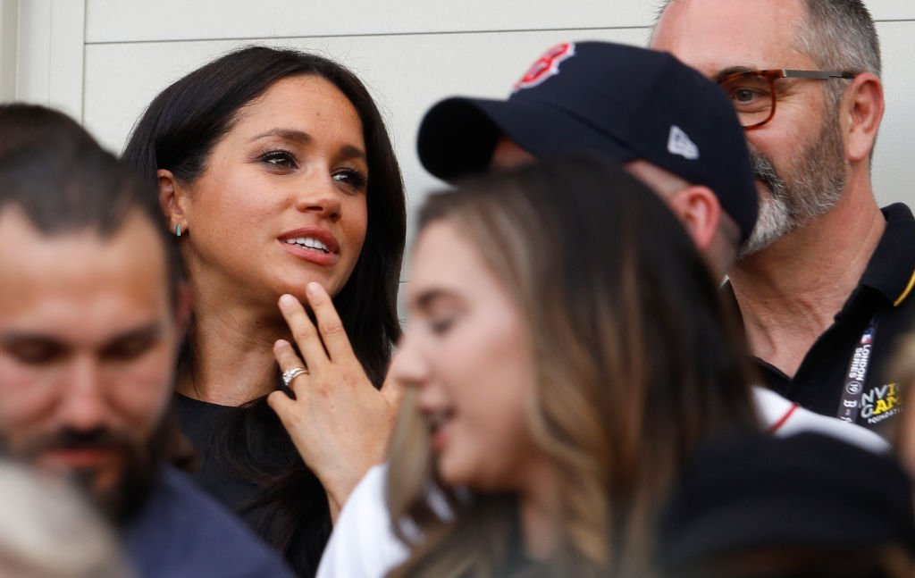 Meghan, Duchess of Sussex watches the baseball game between the Boston Red Sox and the New York Yankees at London Stadium | Photo: Getty Images