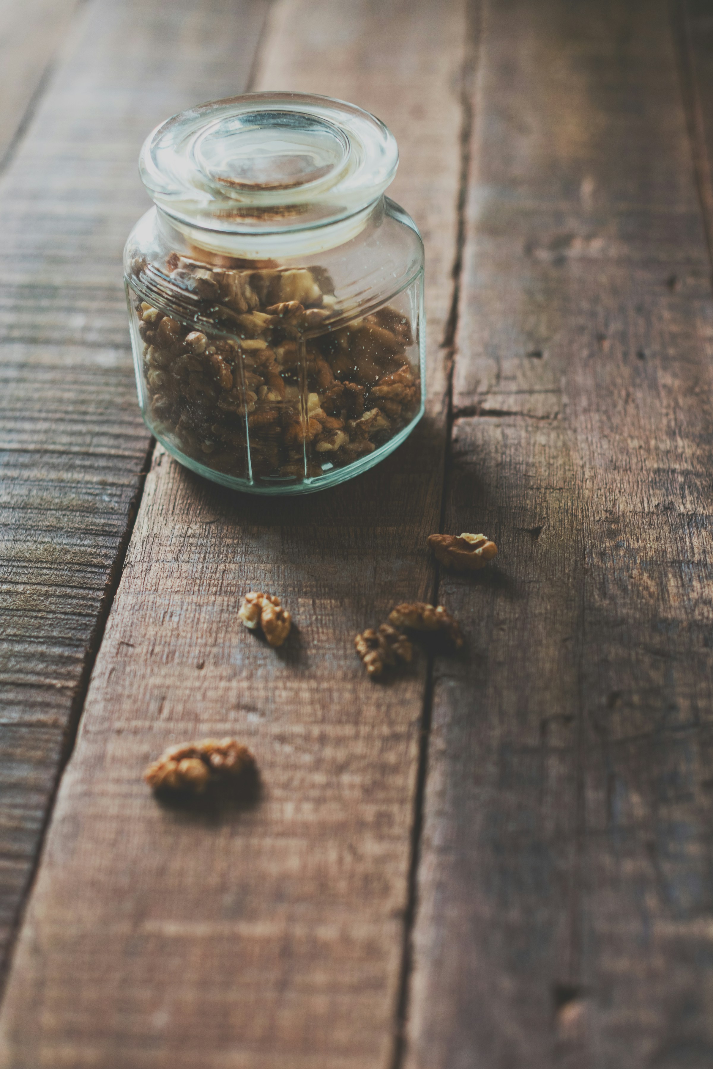 A jar of walnuts | Source: Unsplash