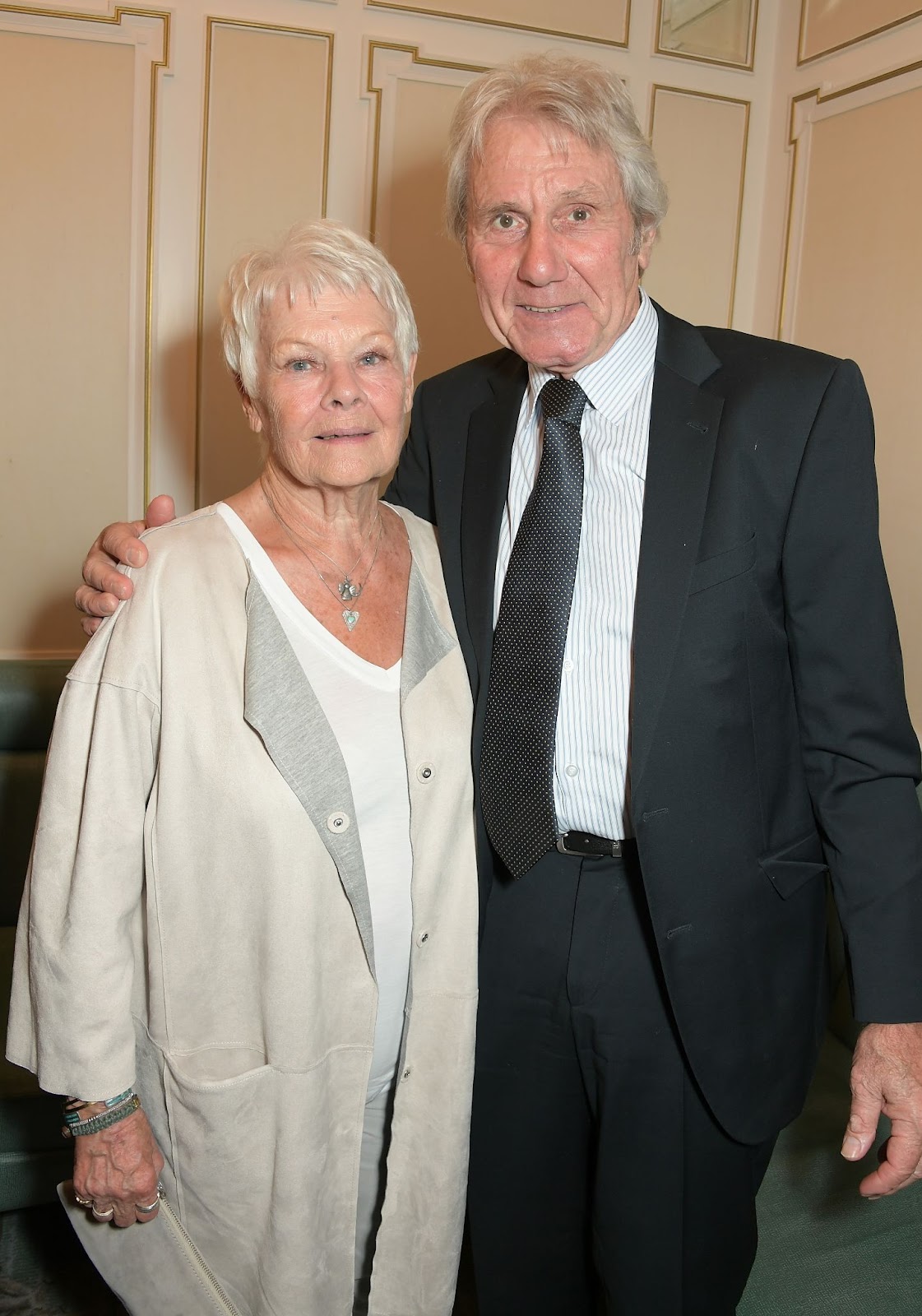 Judi Dench and David Mills at the Fortnum & Mason Food and Drink Awards on May 16, 2019, in London, England. | Source: Getty Images