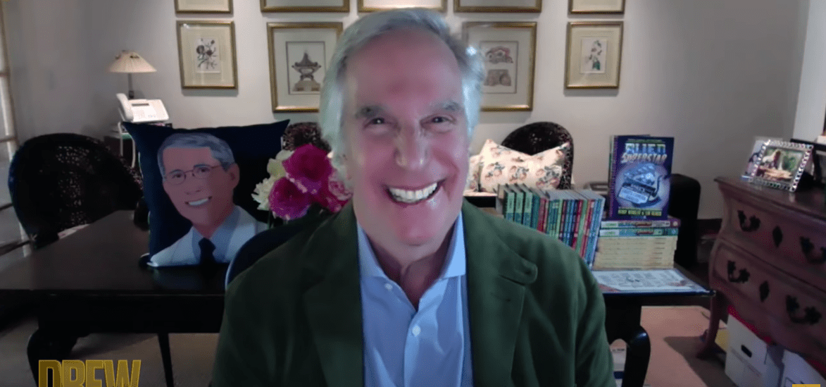 Henry Winkler's in his office which he calls his bolthole. | Source: youtube.com/The Drew Barrymore Show