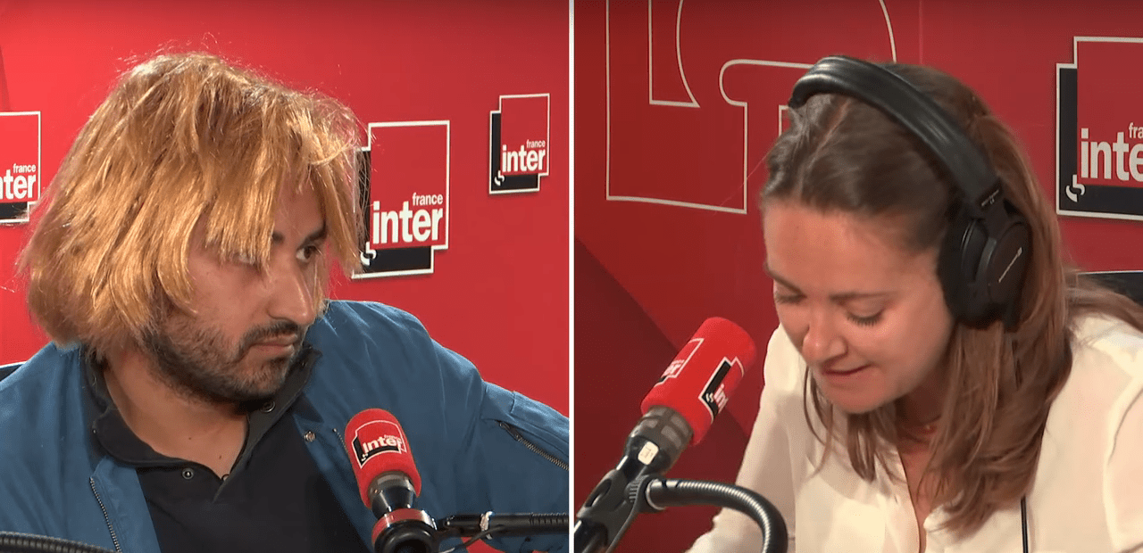Le "faux Marine Le Pen" répond aux questions de Charline Vanhoenacker lors de son billet d'humour. | Youtube/France Inter Le "faux Marine Le Pen" répond aux questions de Charline Vanhoenacker lors de son billet d'humour. | Youtube/France Inter