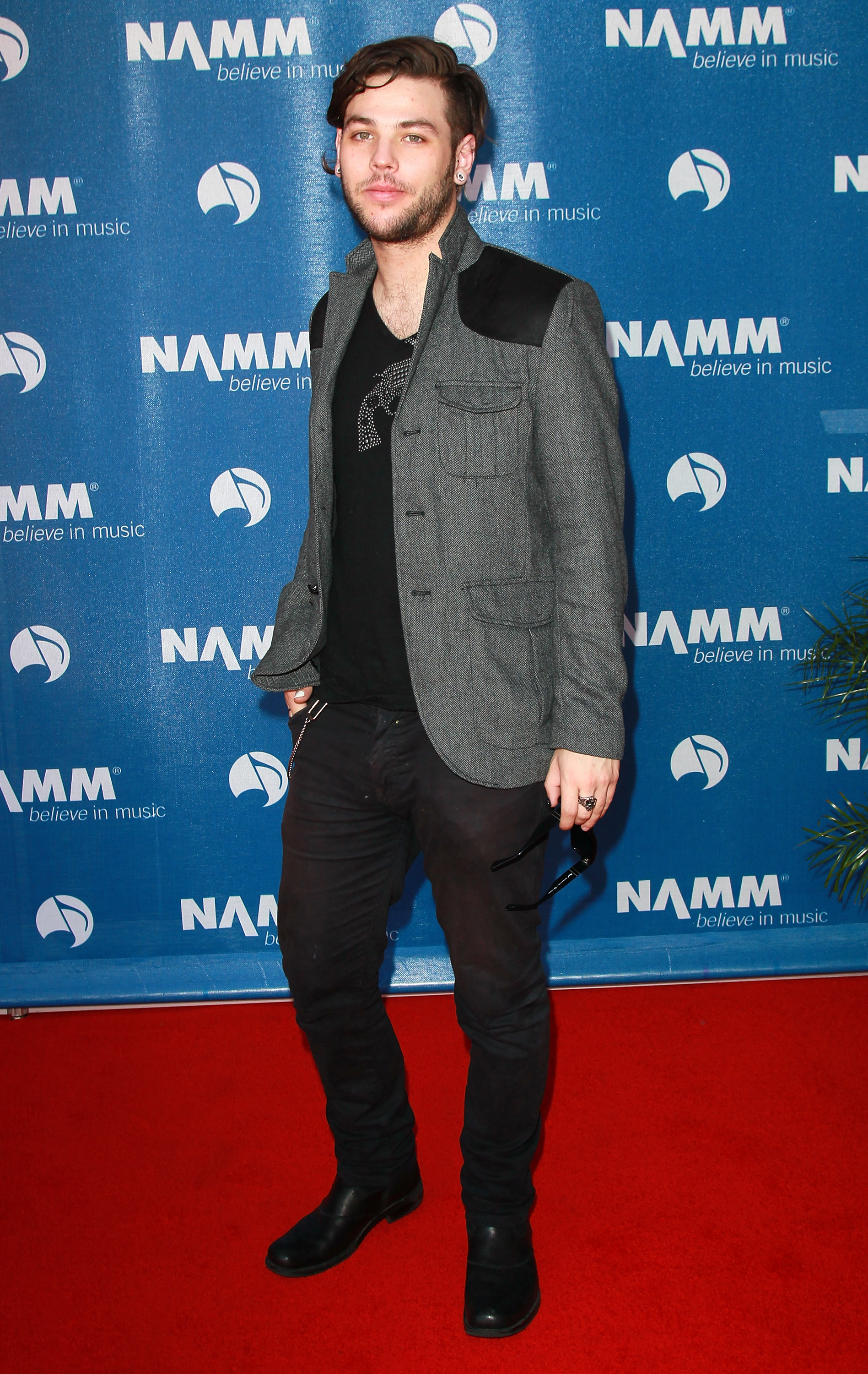 Navarone Garibaldi at the 110th NAMM Show - Day 1 at the Anaheim Convention Center in Anaheim, California, on January 19, 2012 | Source: Getty Images