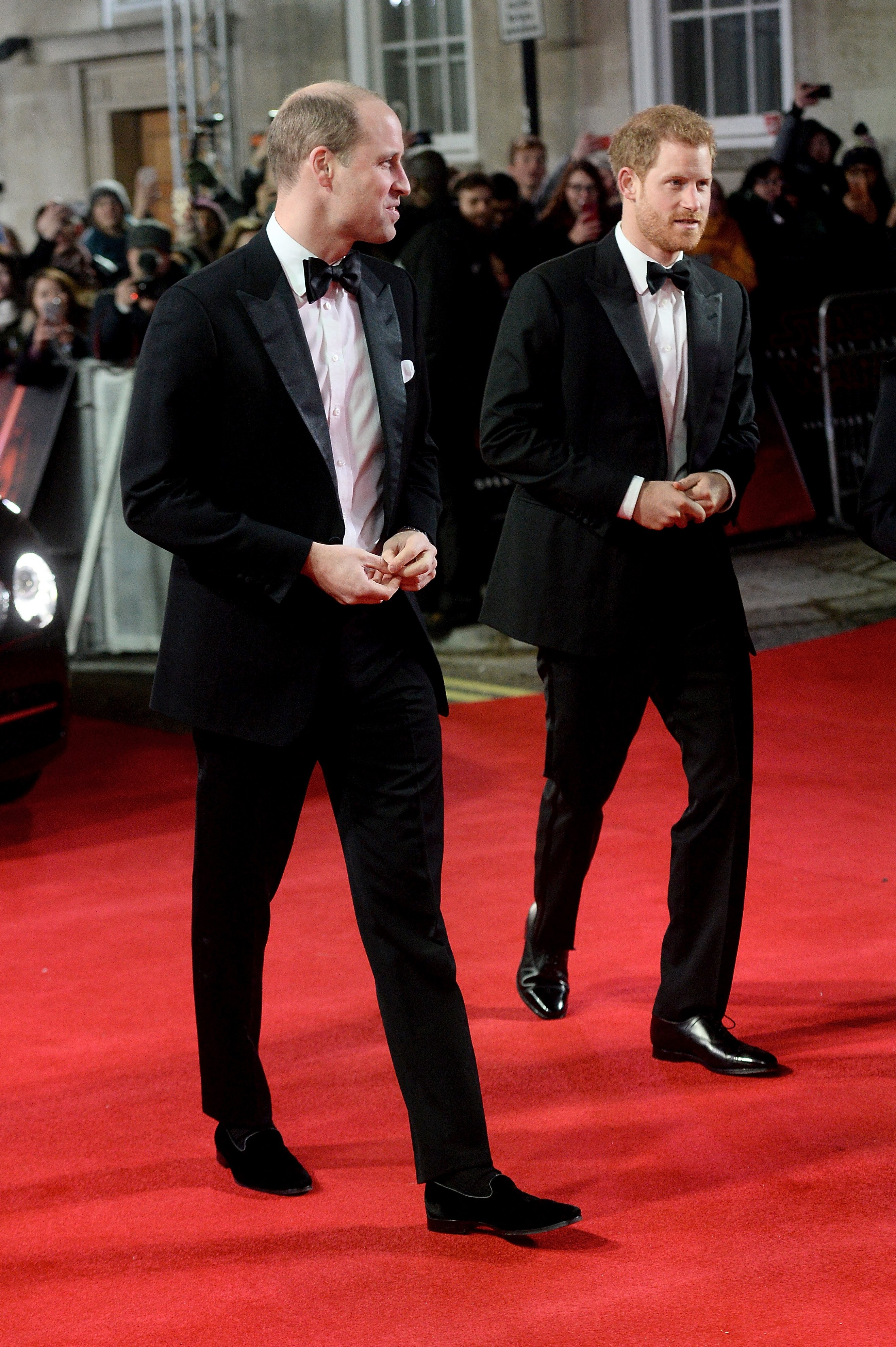 Prince William, Duke of Cambridge (L) and Prince Harry attend the European Premiere of 'Star Wars: The Last Jedi' at Royal Albert Hall on December 12, 2017 in London, England. | Source: Getty Images