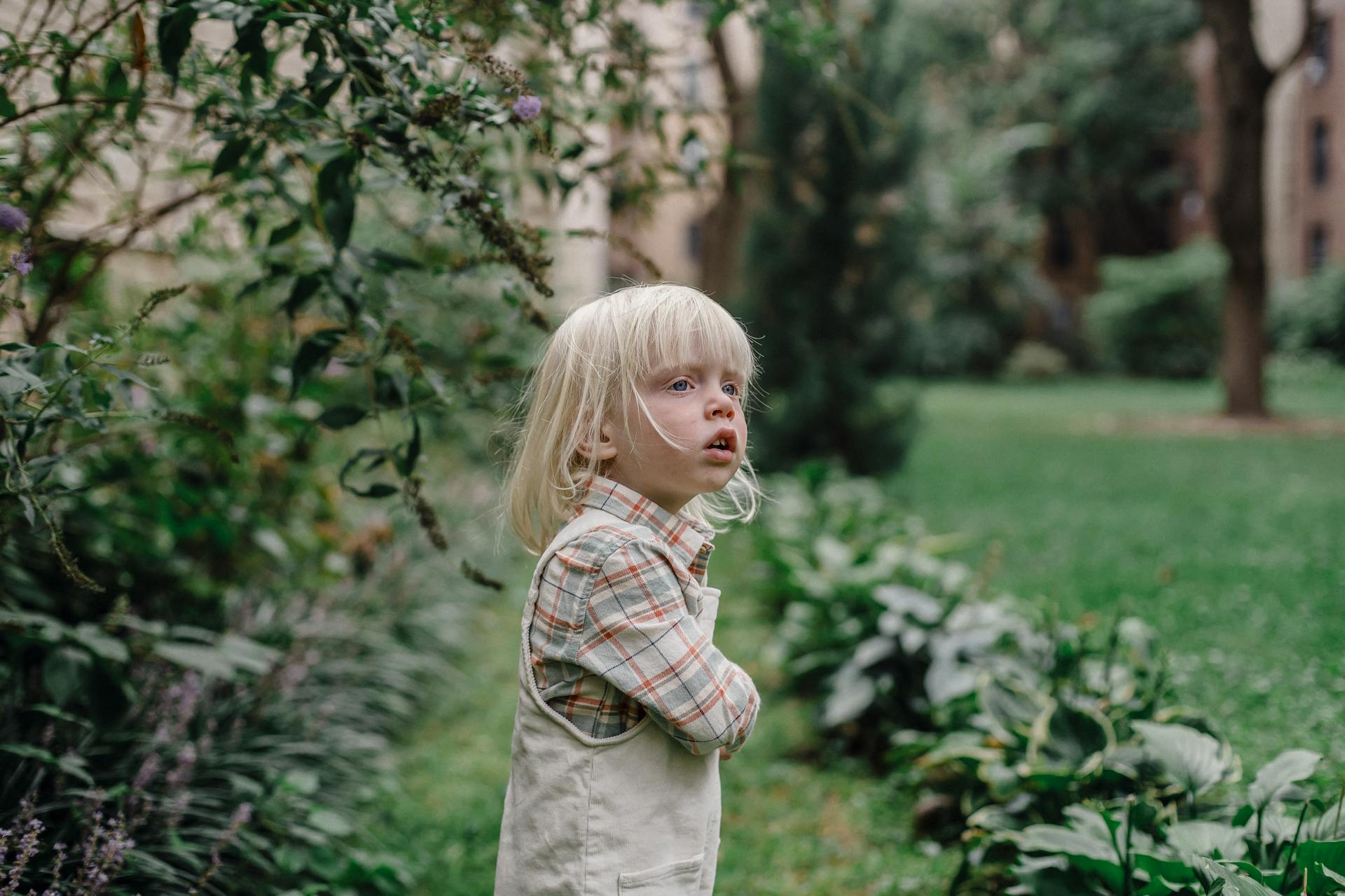 A child in a garden | Source: Pexels