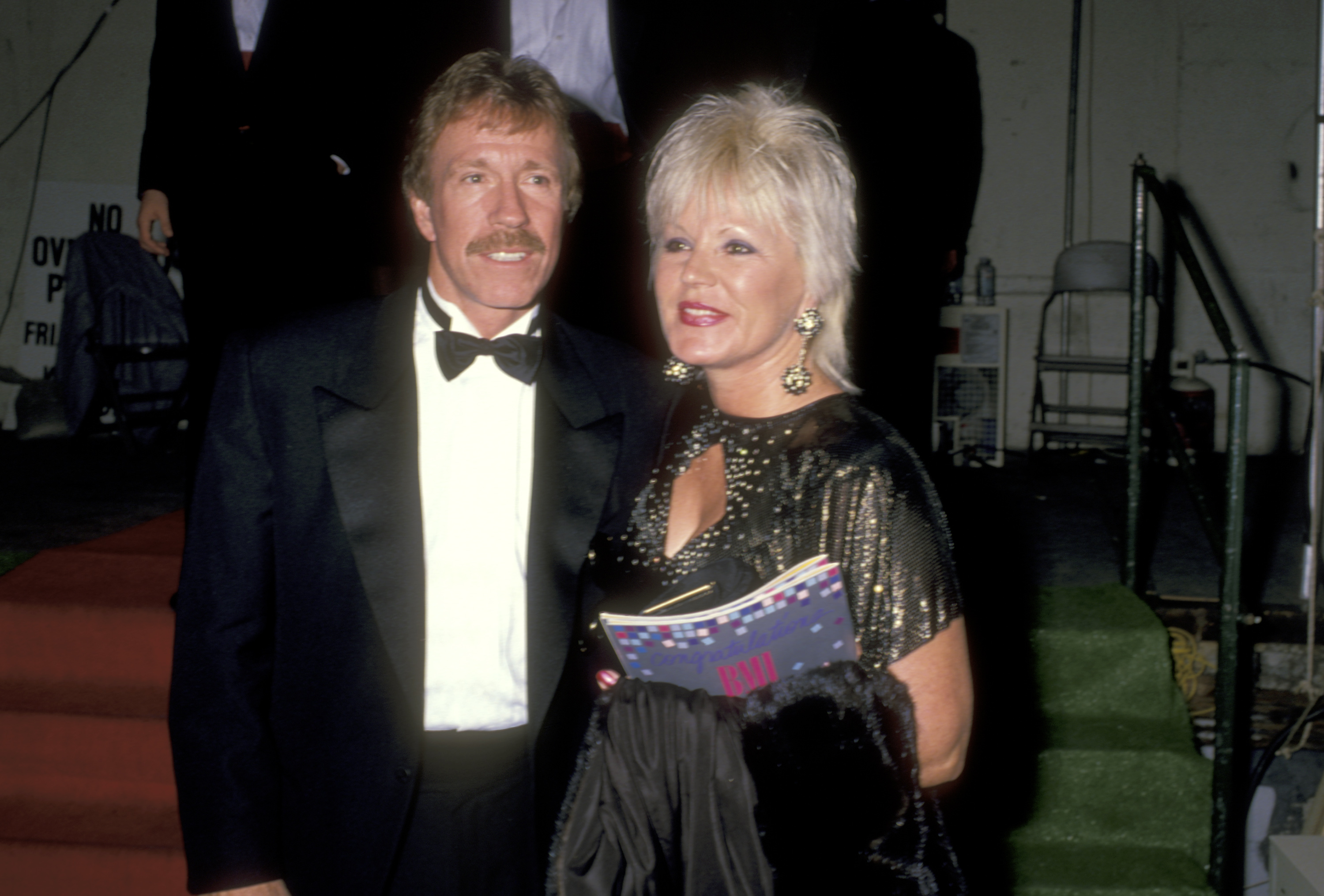 Chuck Norris and his wife, Dianne Holechek, attend the 16th Annual American Music Awards in Los Angeles, California on January 30, 1989. | Source: Getty Images