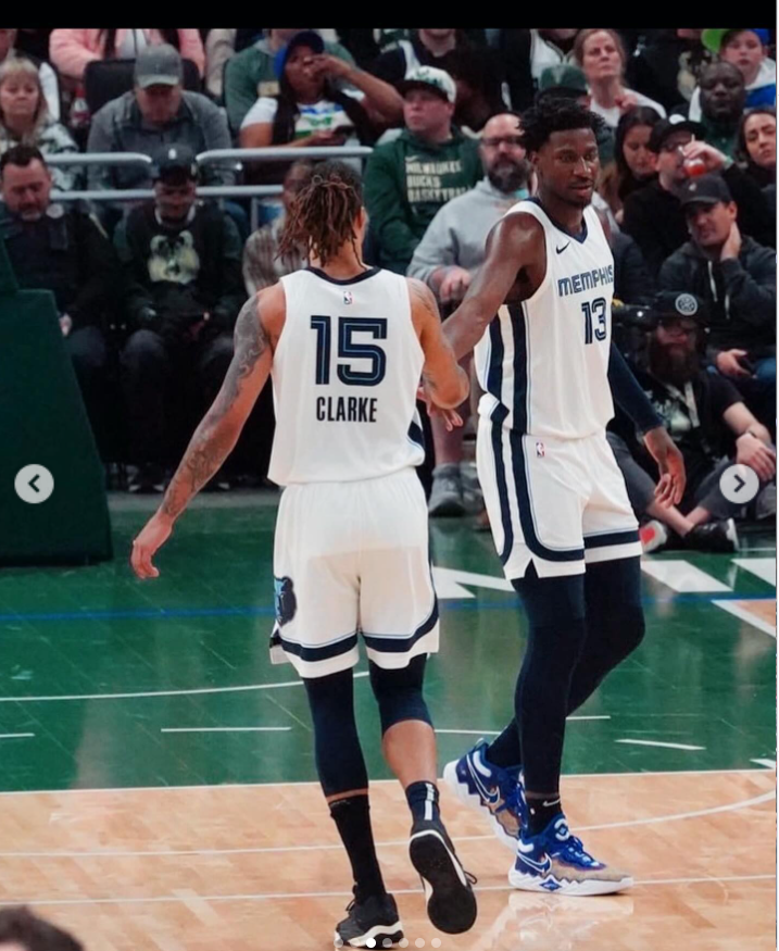 Brandon Clarke shares a handshake with teammate Jaren Jackson Jr. during a Memphis Grizzlies game. | Source: Instagram/brandon_clarke23