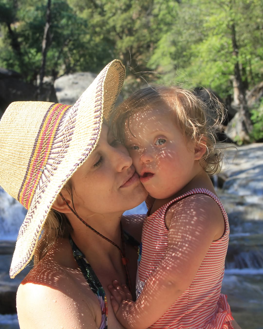 Lisa Gungor and her daughter from a post dated March 21, 2025. | Source: Instagram/lisagungor