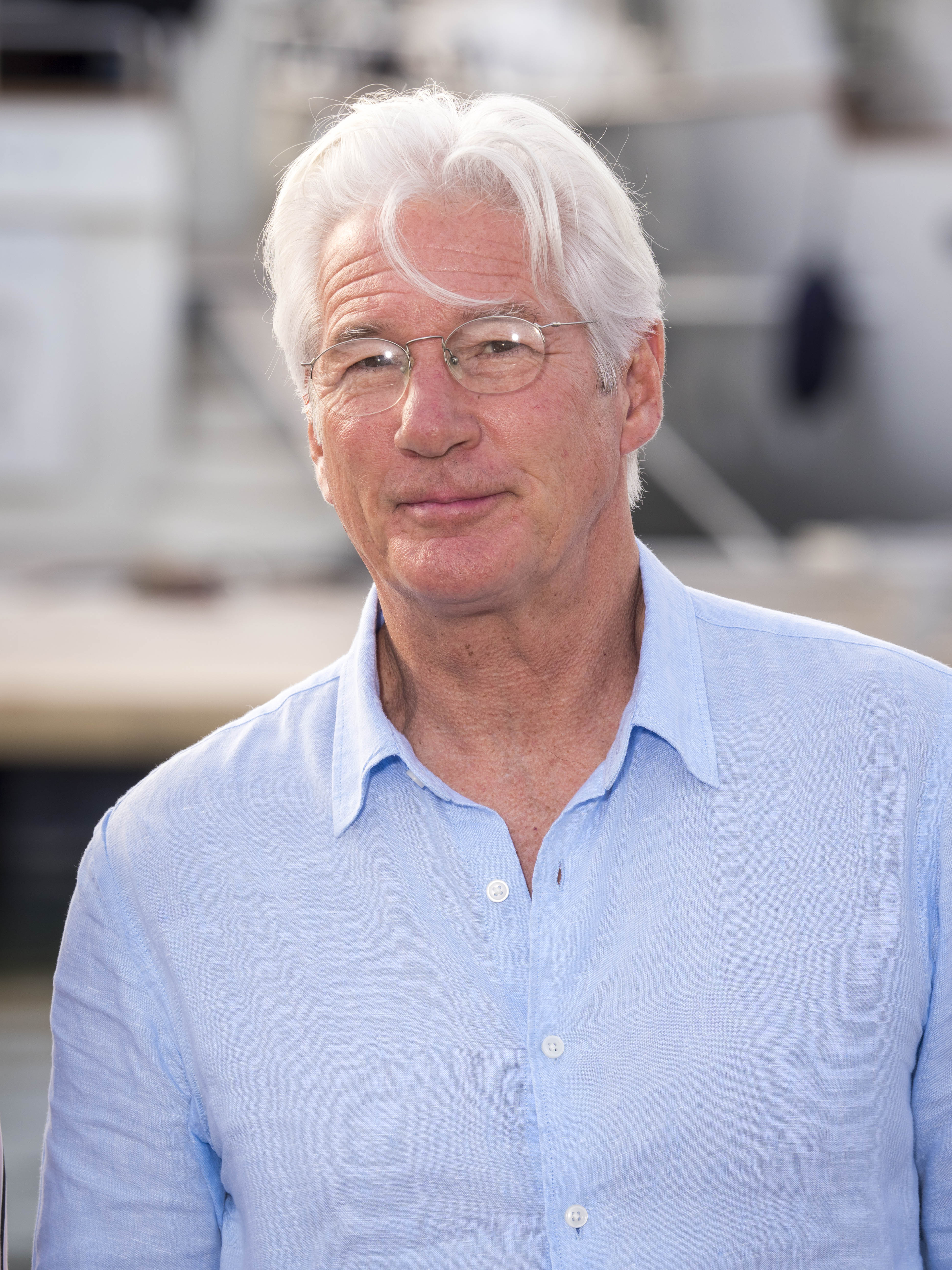  Richard Gere attendsthe Motherfatherson photocall as part of the MIPCOM 2018 on October 15, 2018 in Cannes, France. | Source: Getty Images